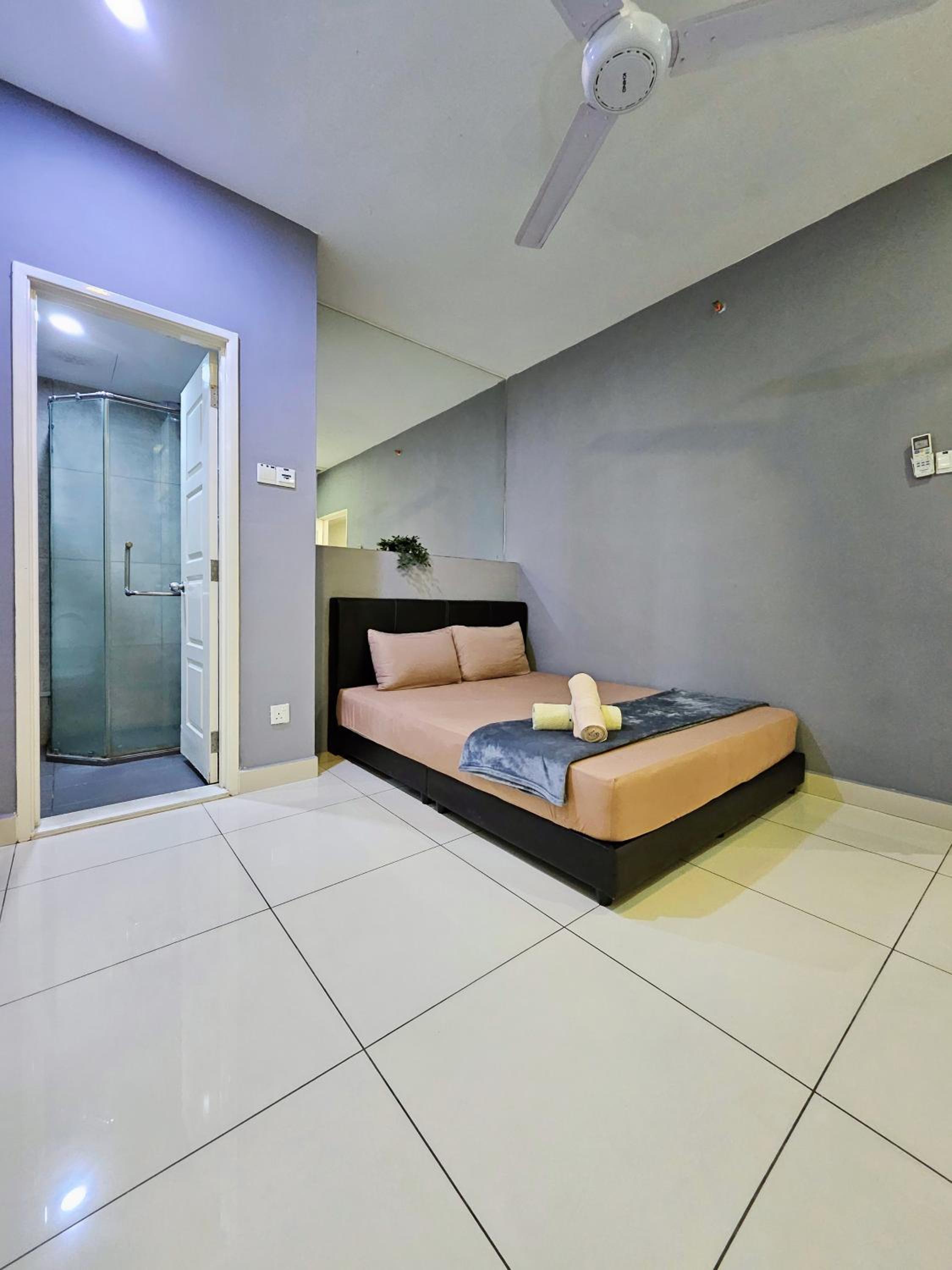 Two-Bedroom Apartment - Photo 25