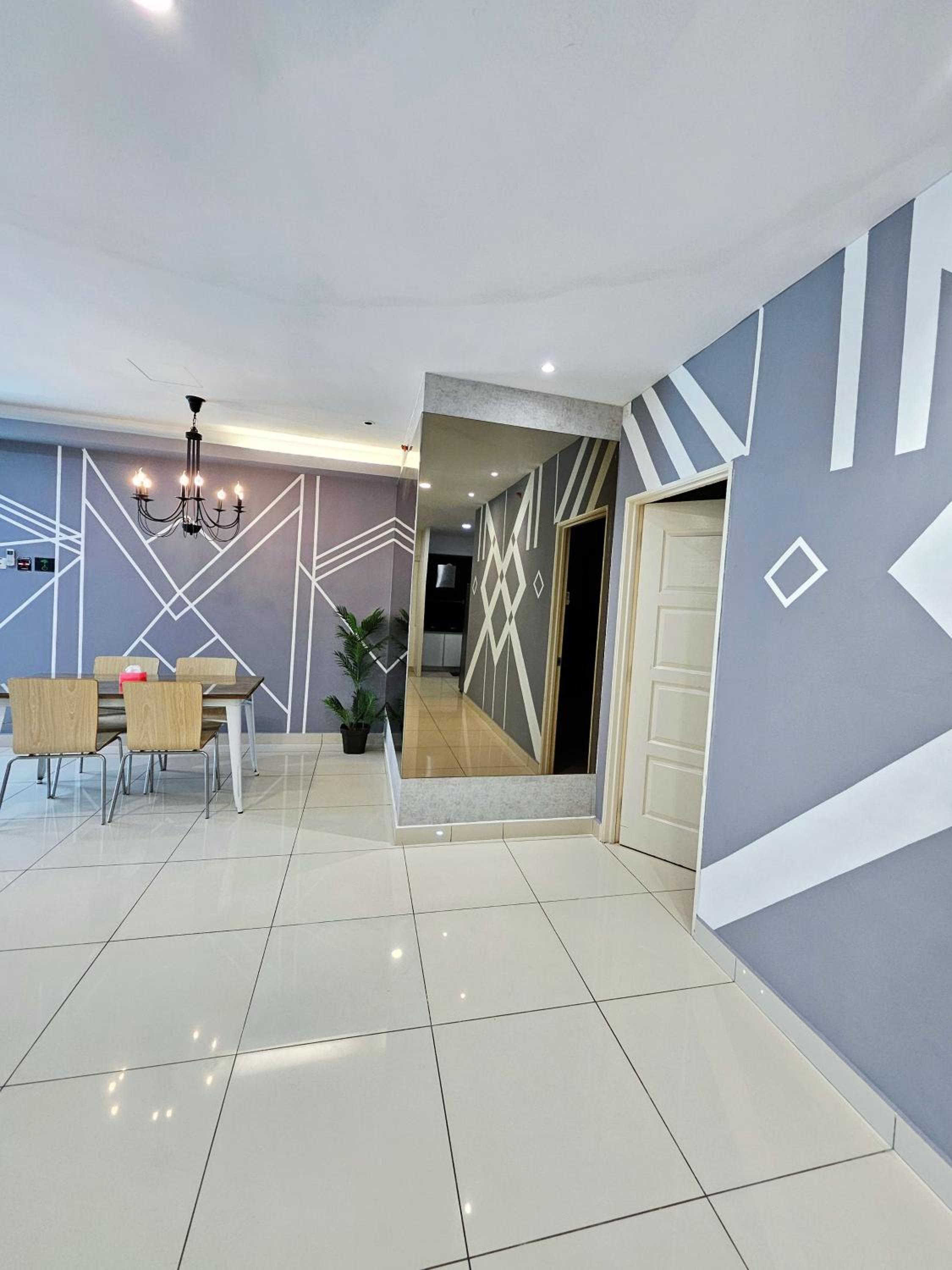 Two-Bedroom Apartment - Photo 17