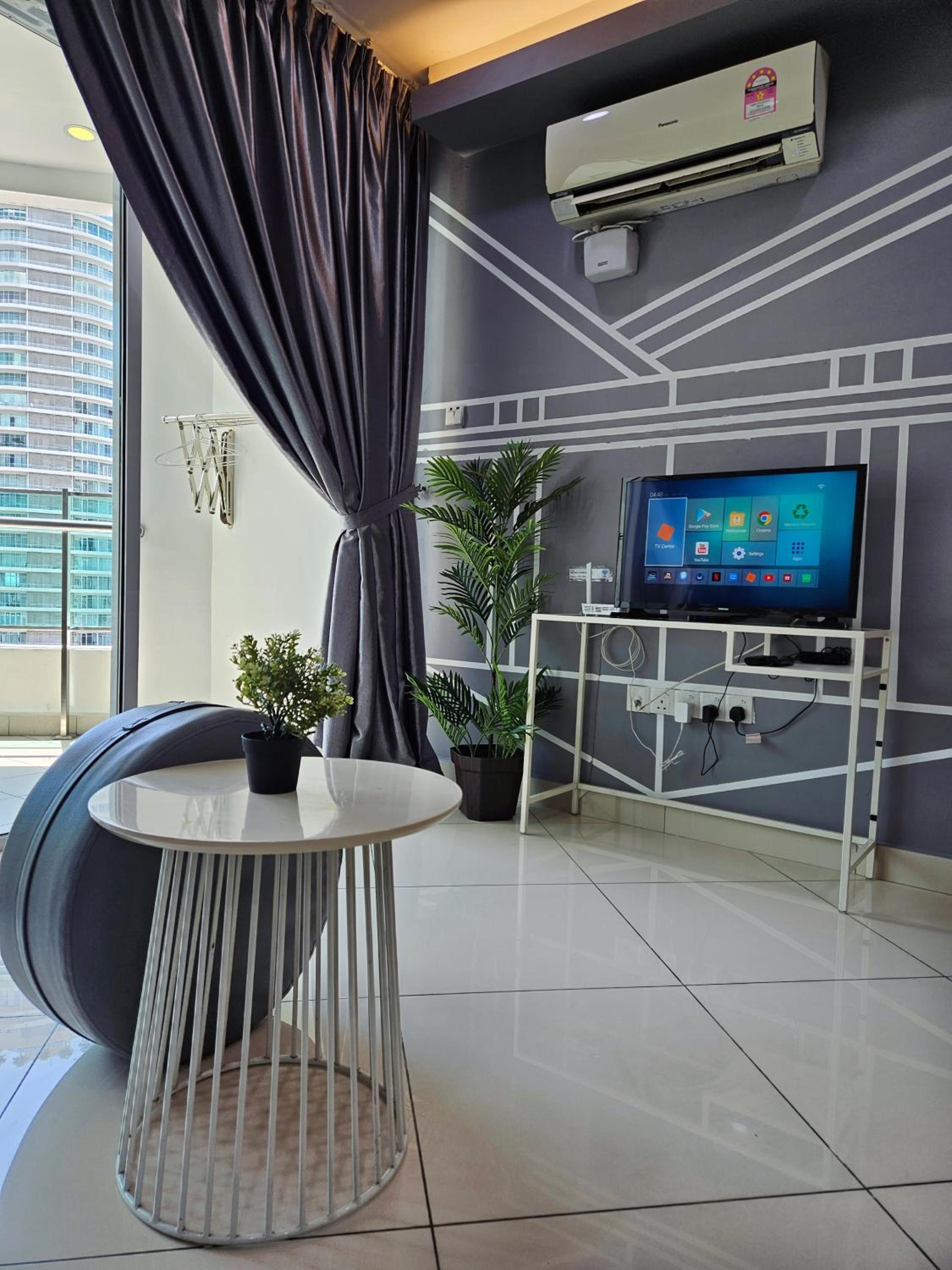Two-Bedroom Apartment - Photo 8