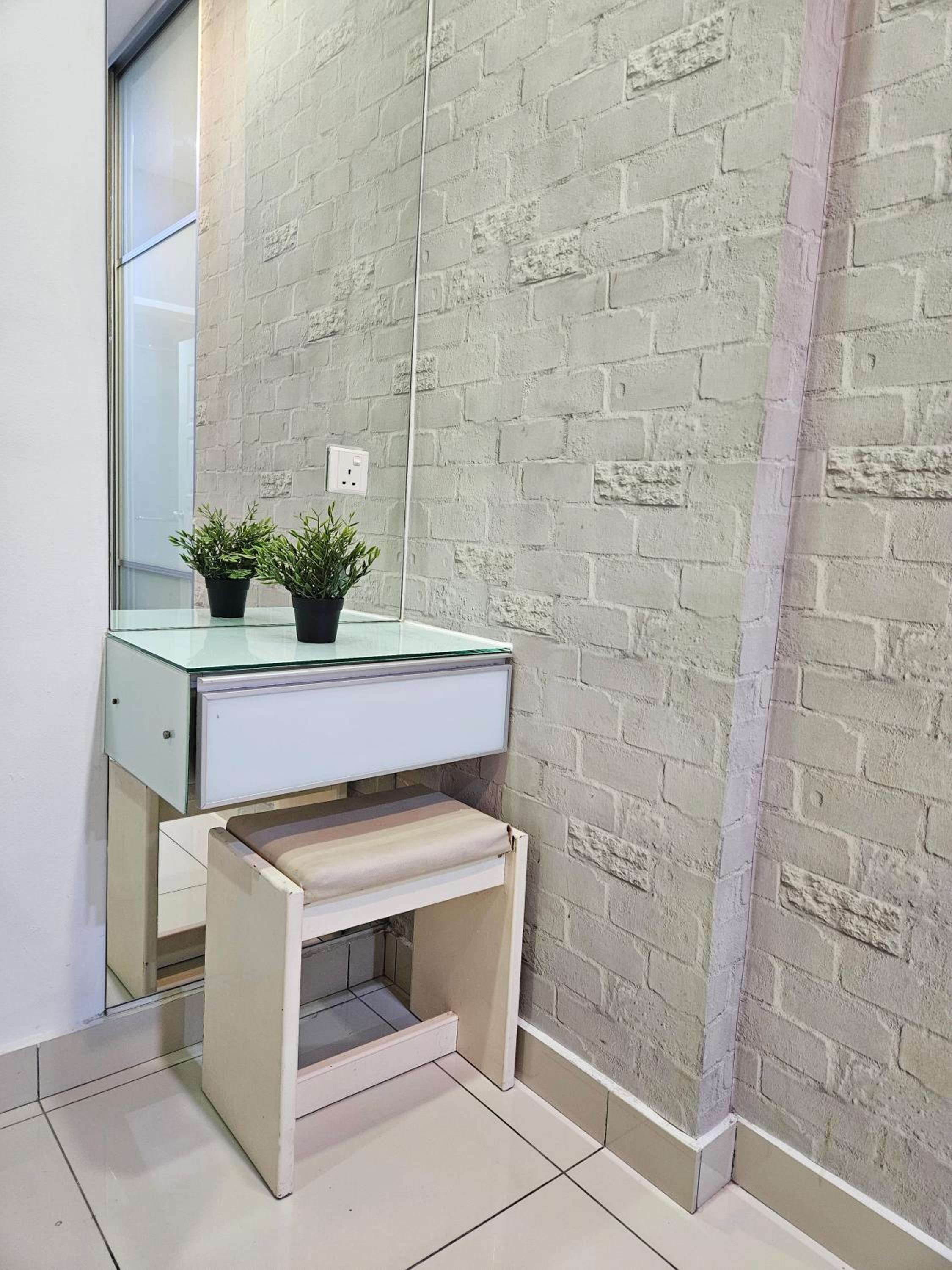 Two-Bedroom Apartment - Photo 33