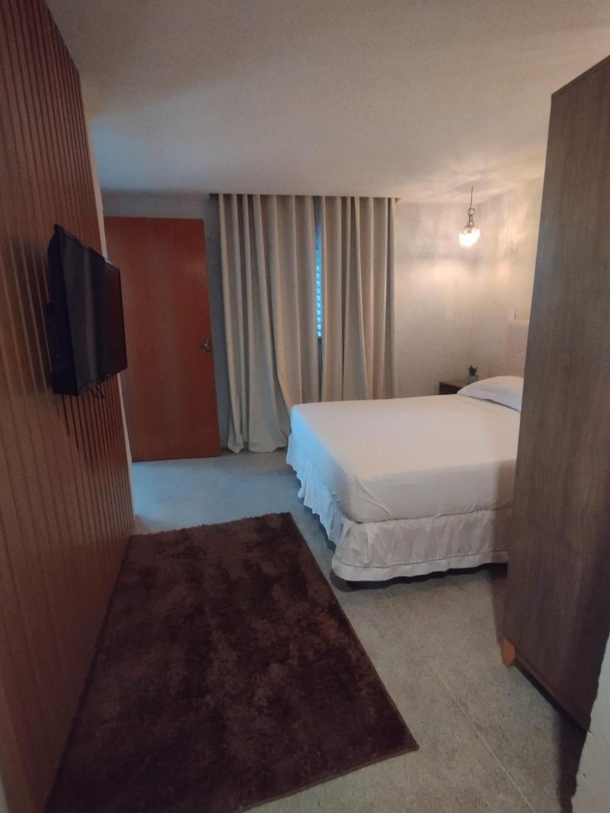 Queen Room With Balcony photo 2