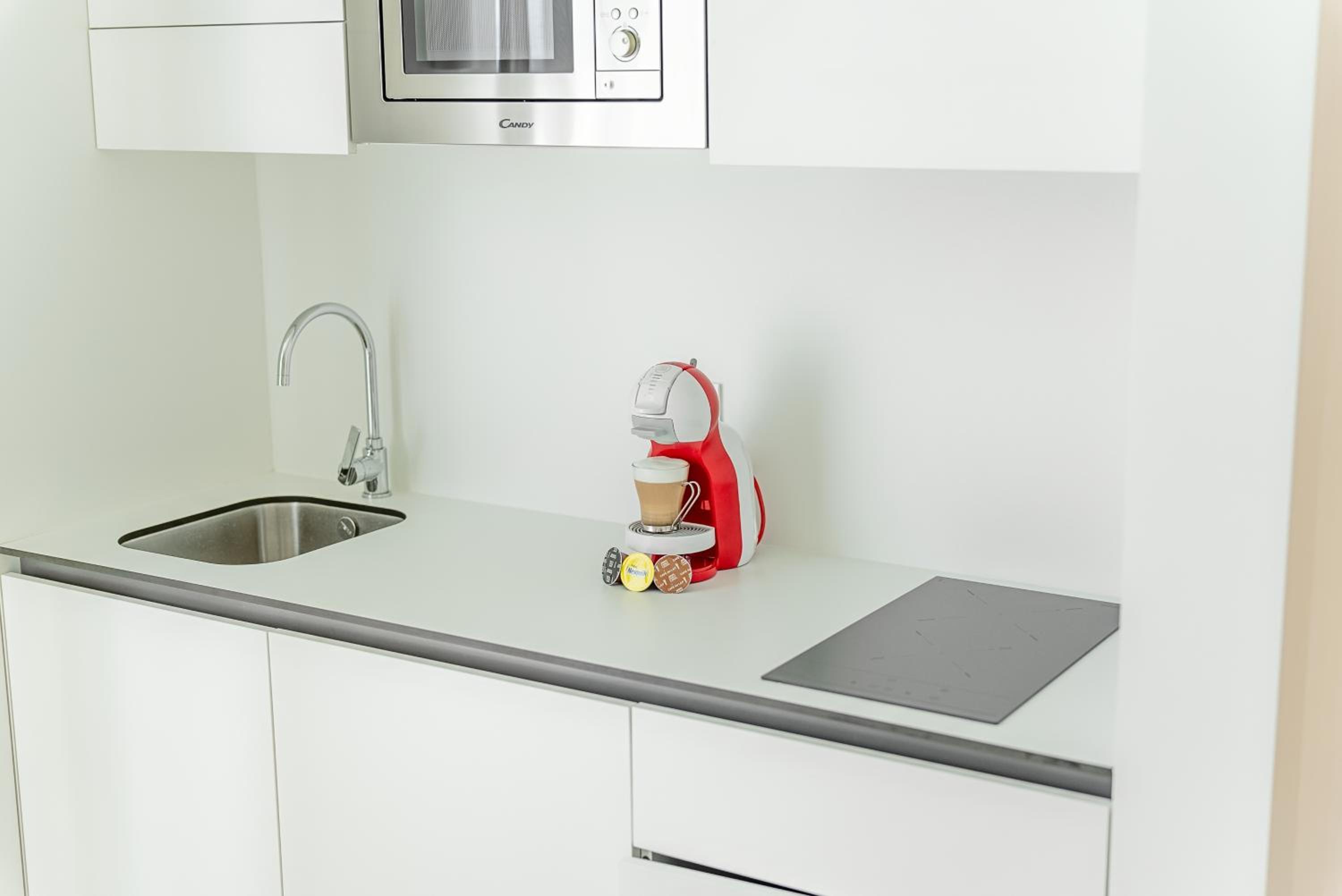 Superior Apartment with View (2 Adults + 1 Child) - Photo 13