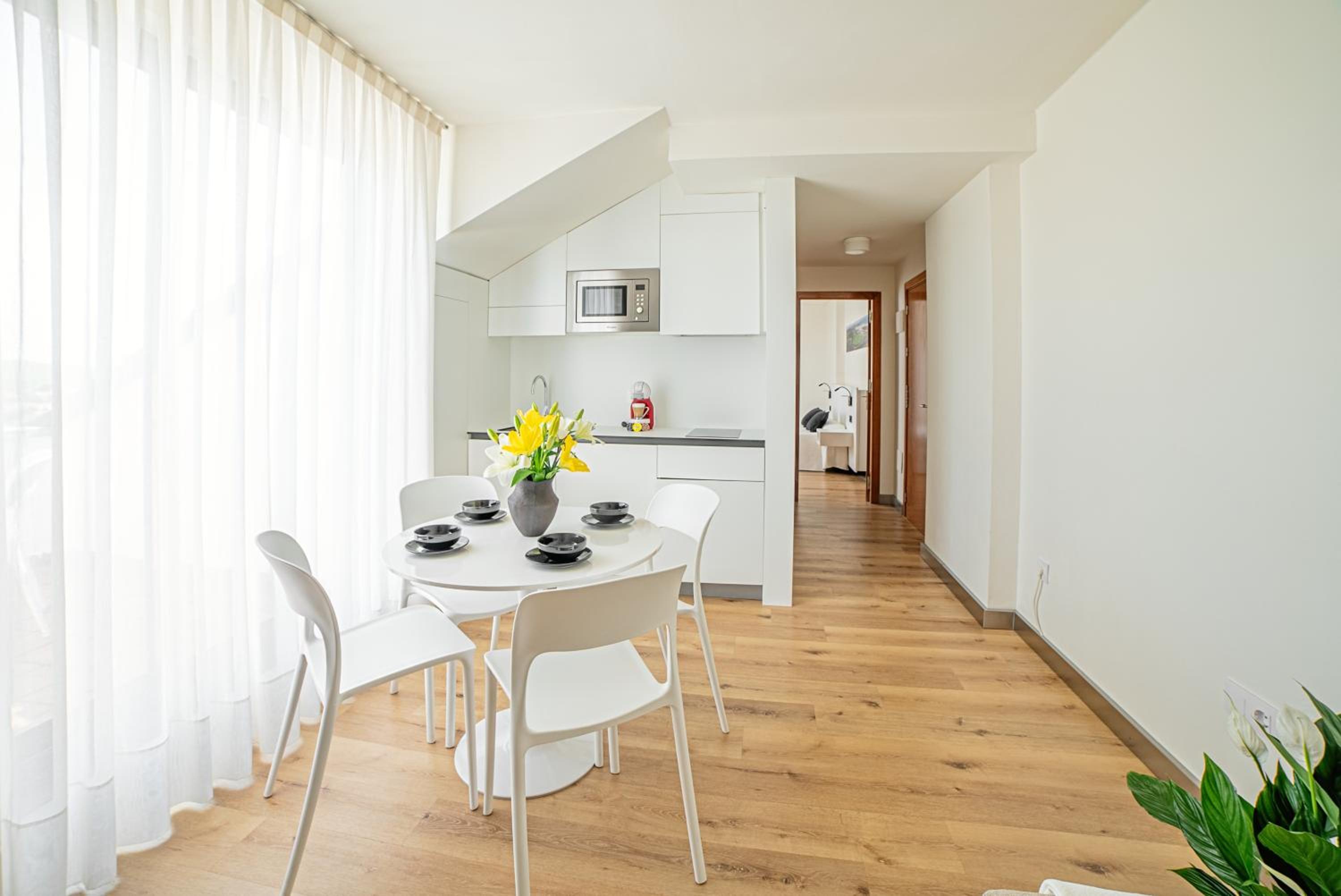 Superior Apartment with View (2 Adults + 1 Child) - Photo 14