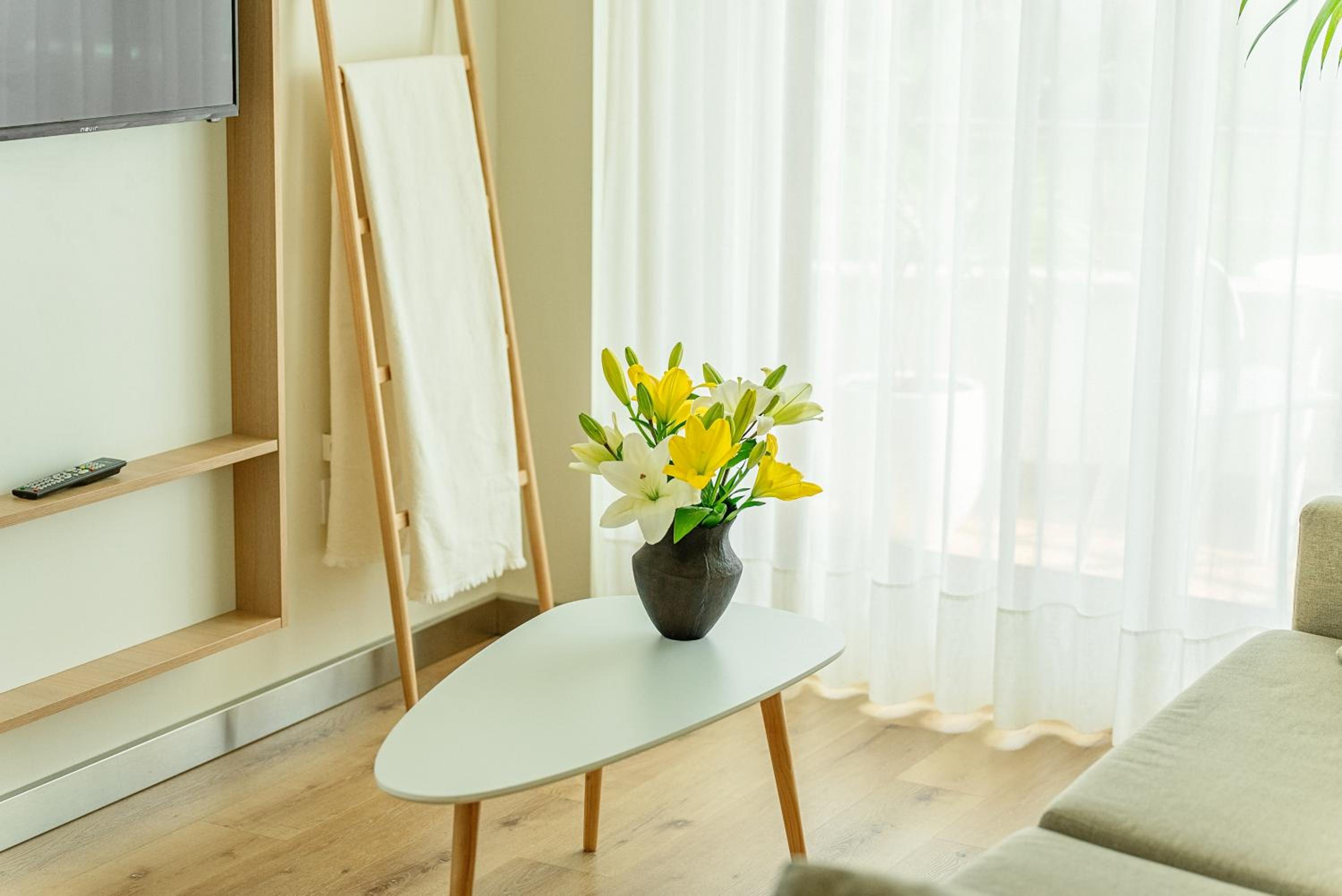 Apartment Premium with Terrace - Photo 14