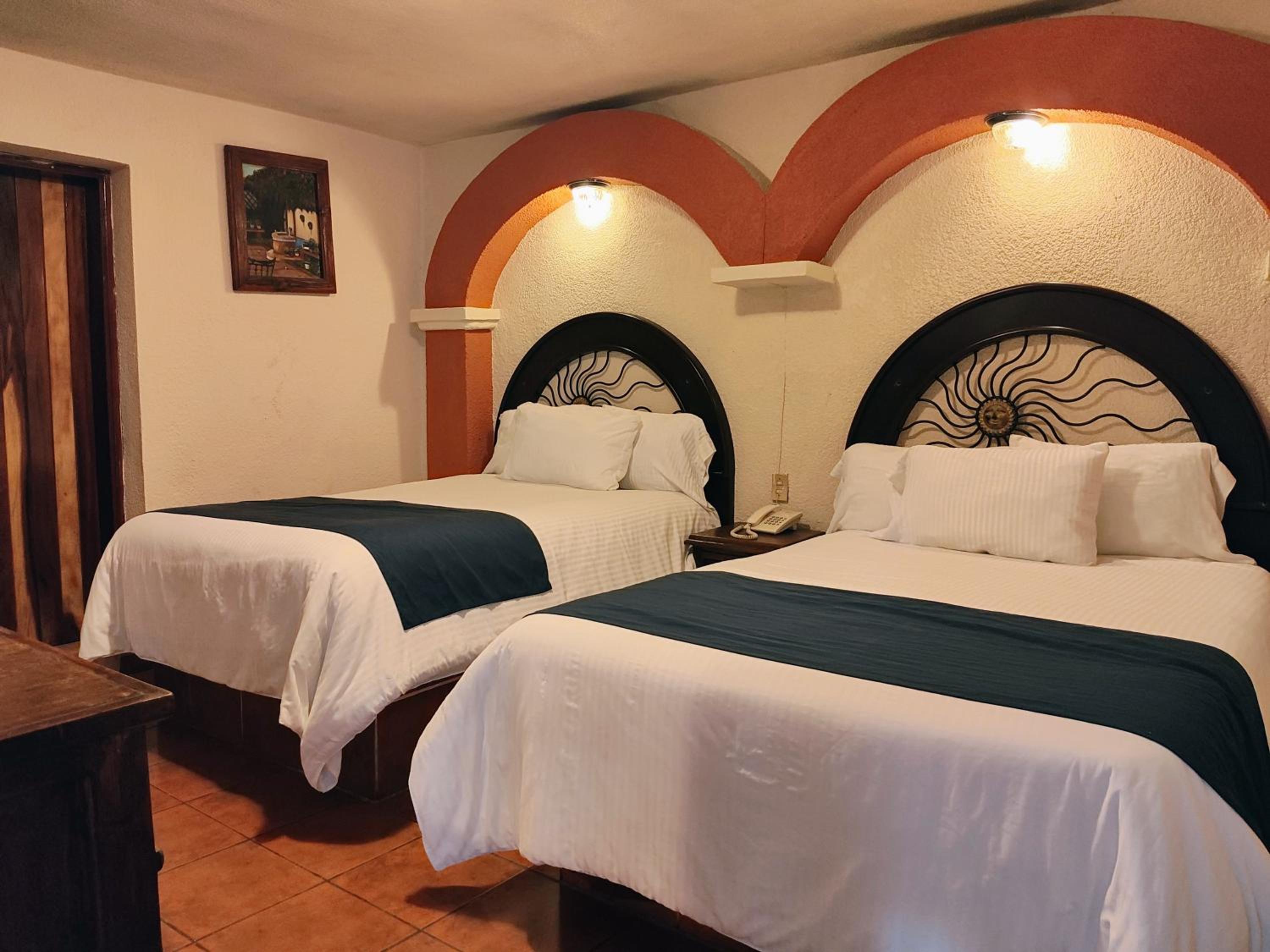 Standard Double Room with Two Double Beds - Photo 1