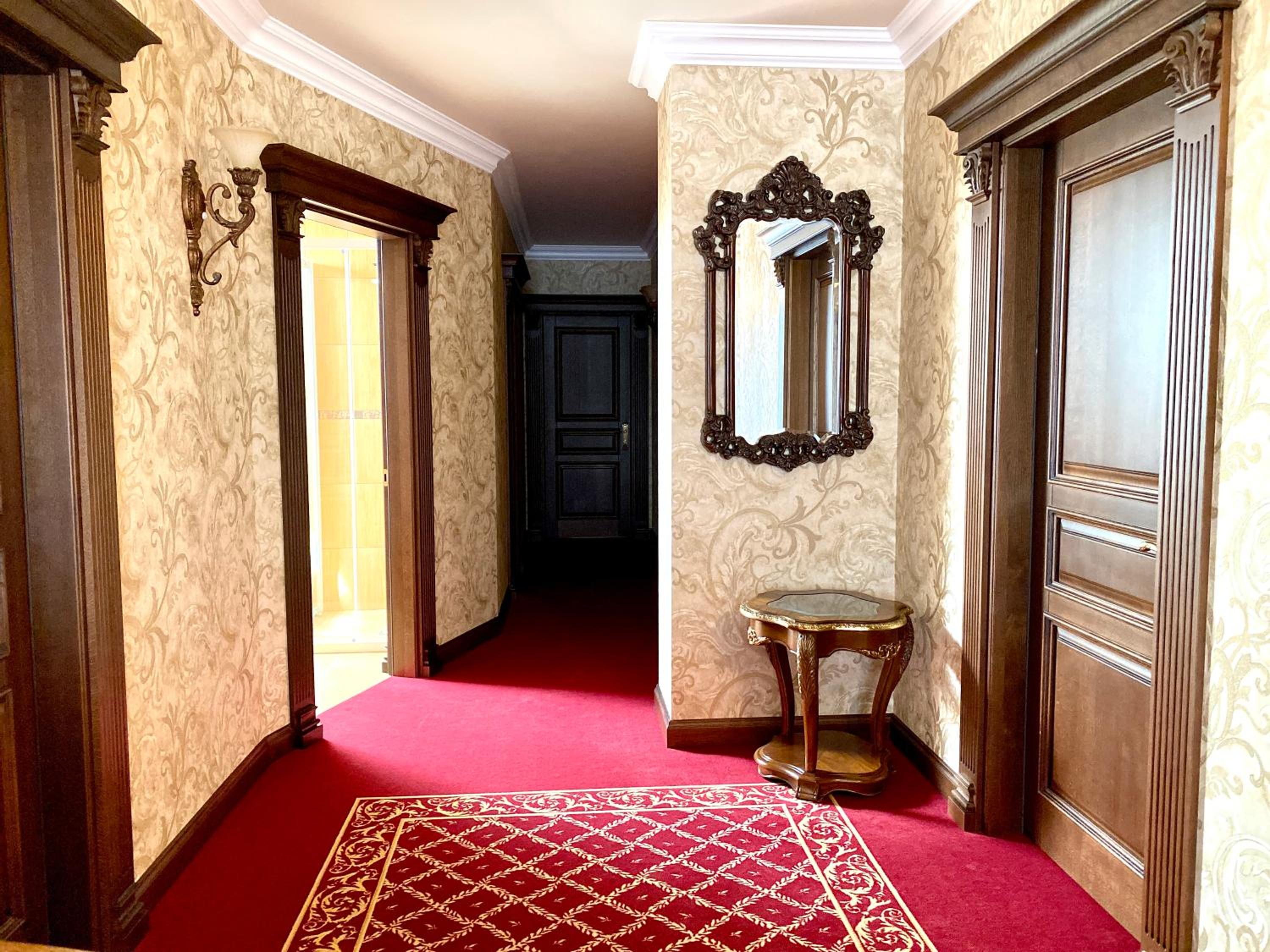 Double Room With Shared Bathroom photo 1