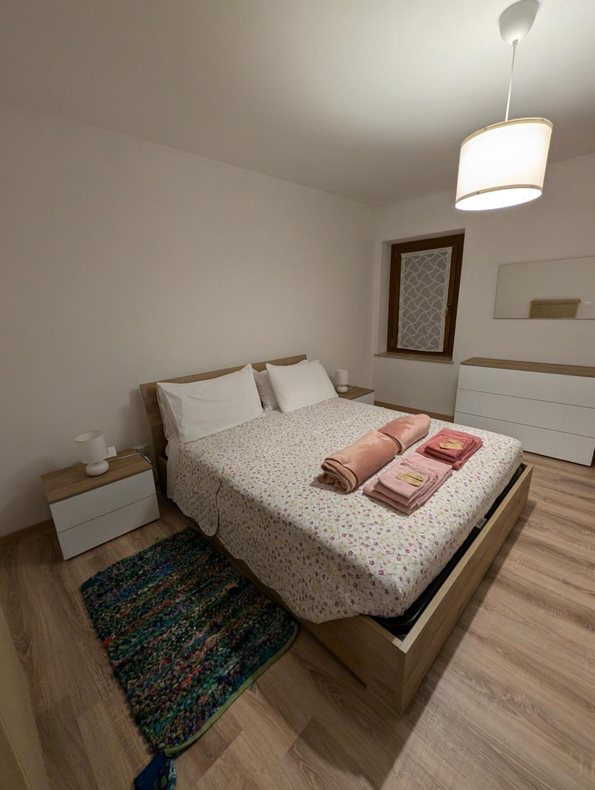 Three-Bedroom Apartment photo 2