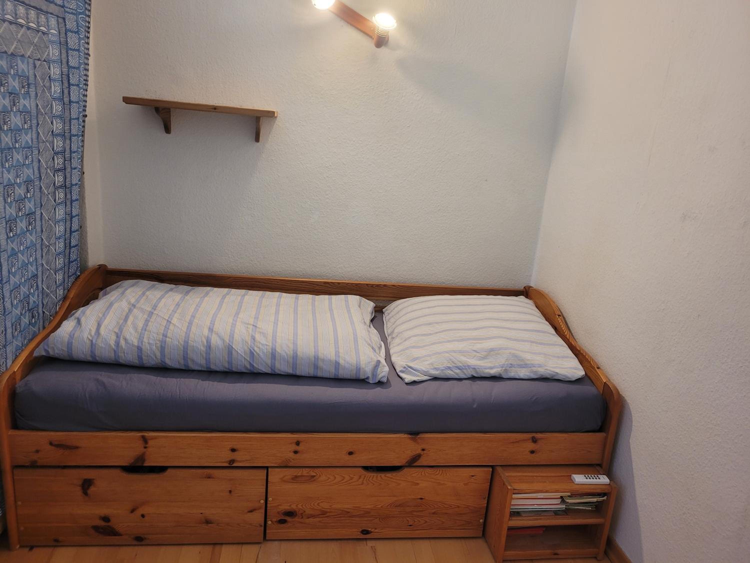 One-Bedroom Apartment photo 1