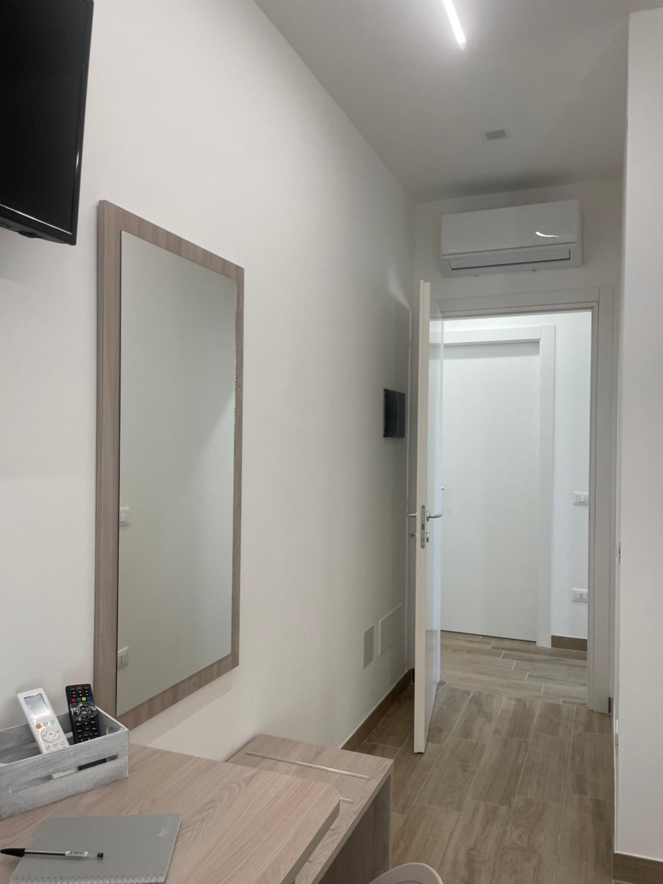 Double Room with Private Bathroom photo 3