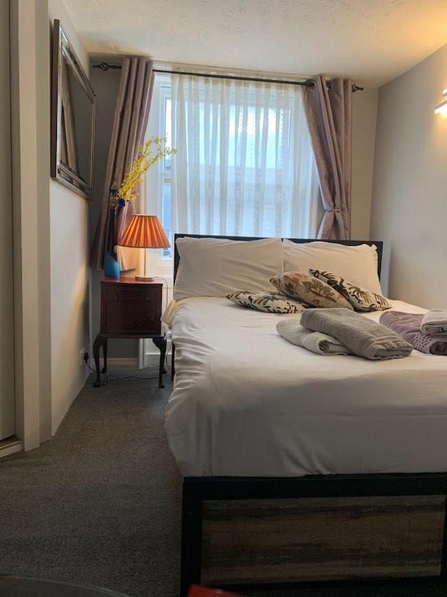 Double Room - Photo 7