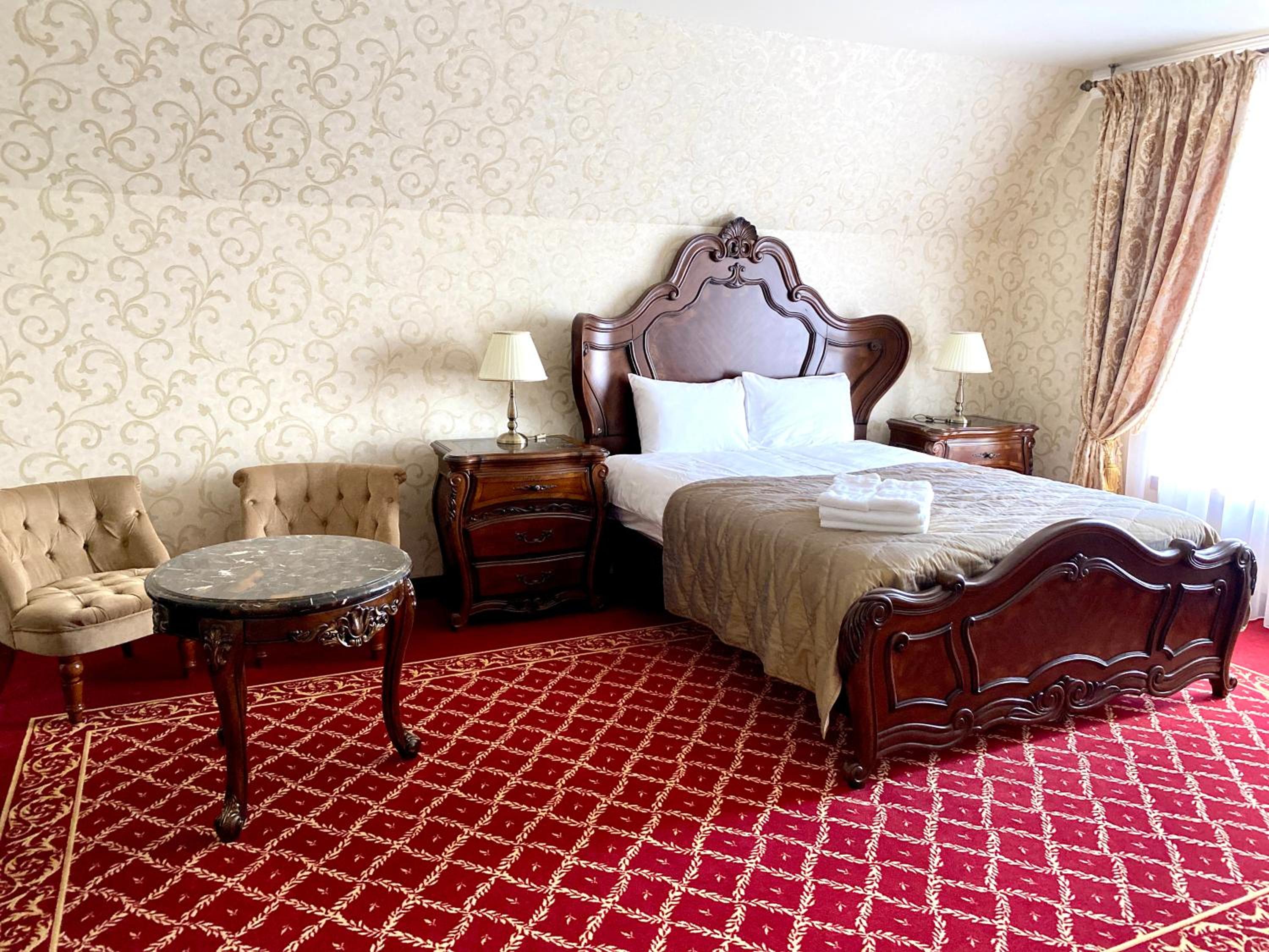 Double Room With Private Bathroom photo 1