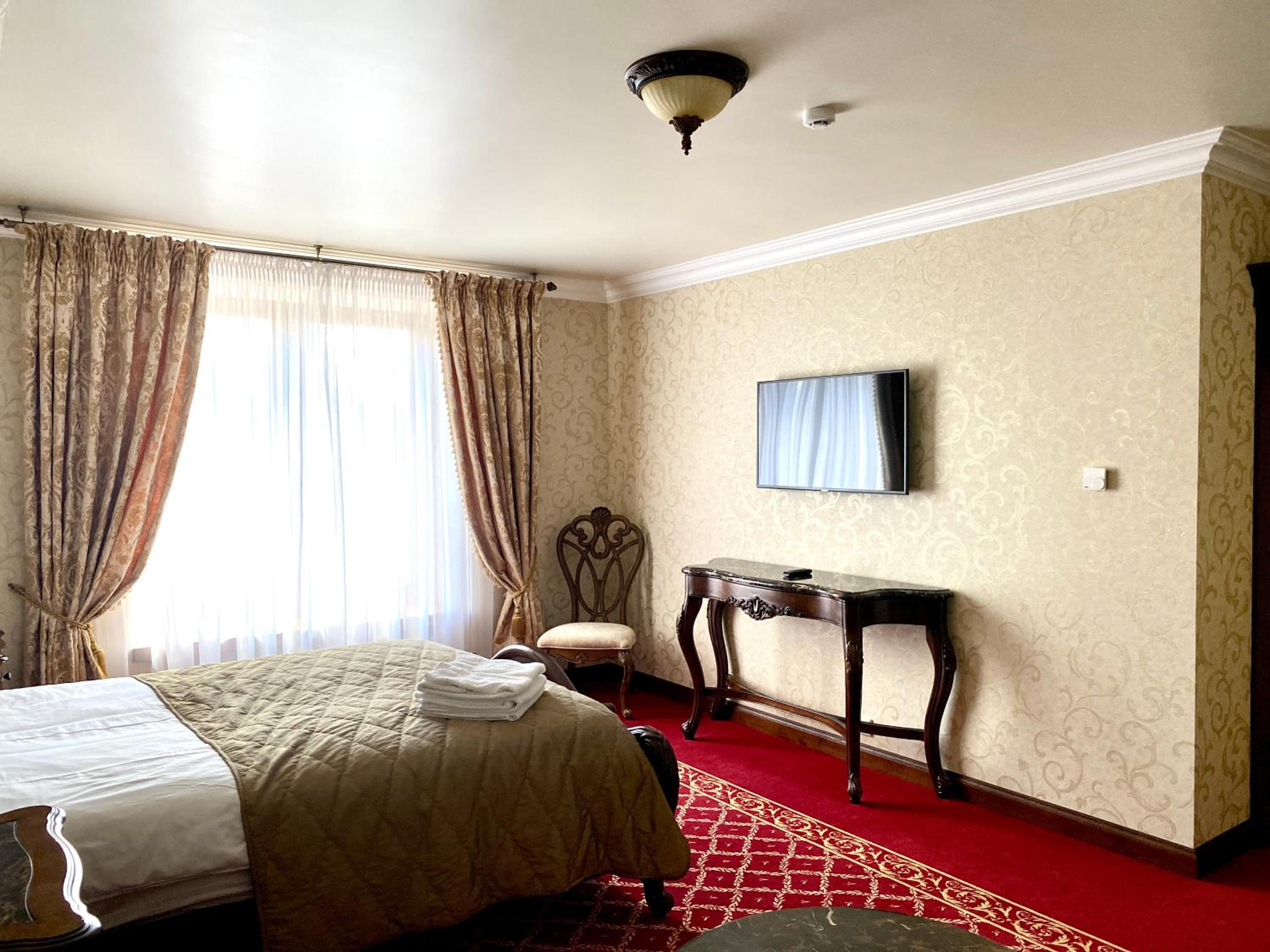 Double Room With Private Bathroom photo 3