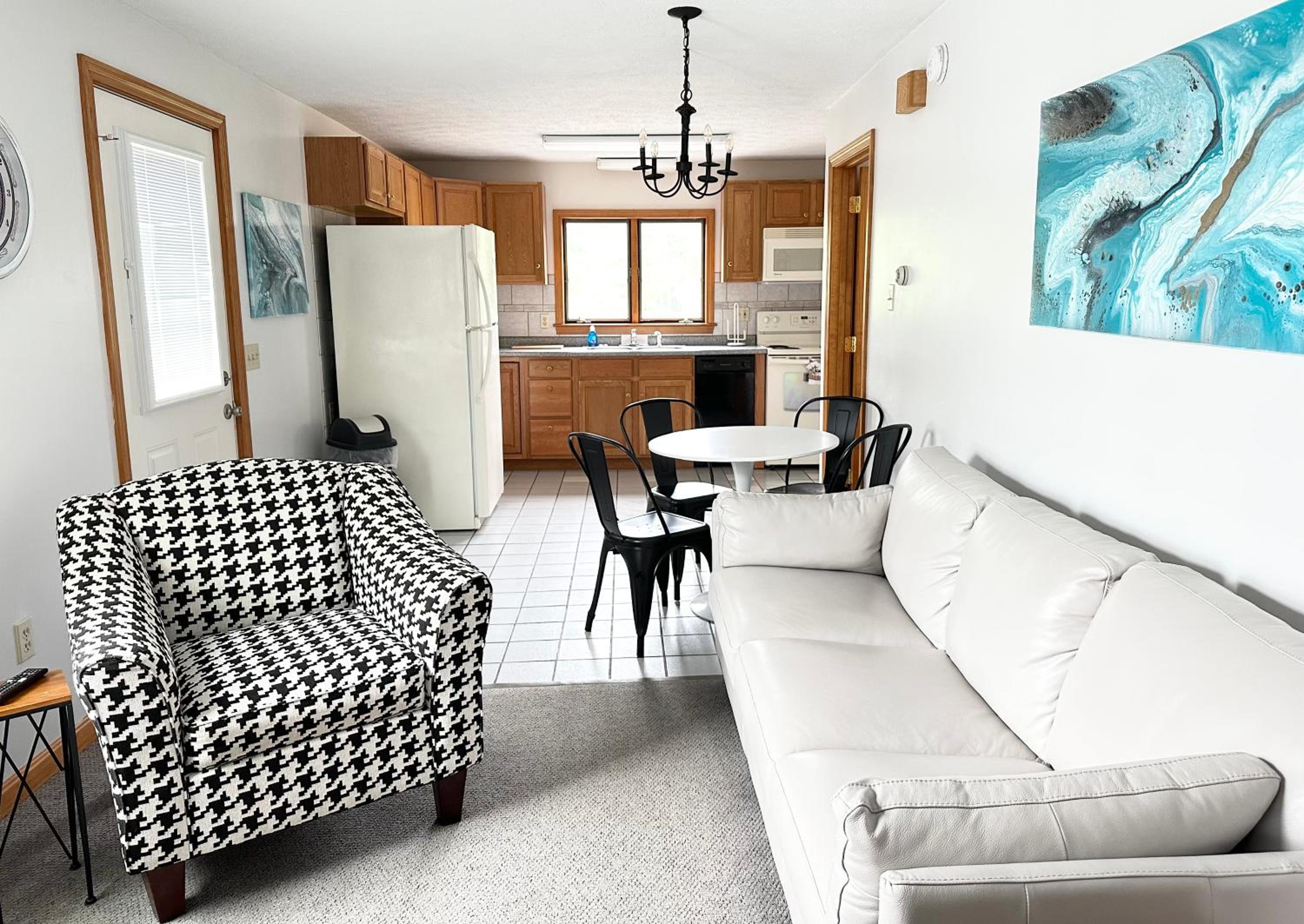 Two-Bedroom Suite photo 2