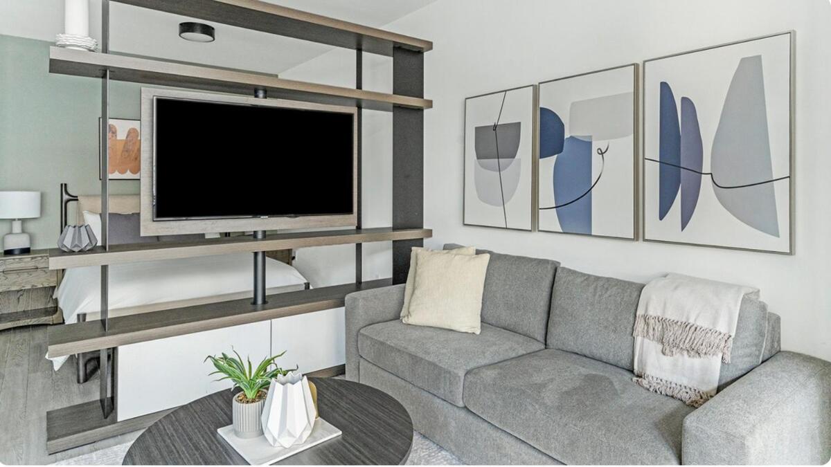 Apartment photo 1