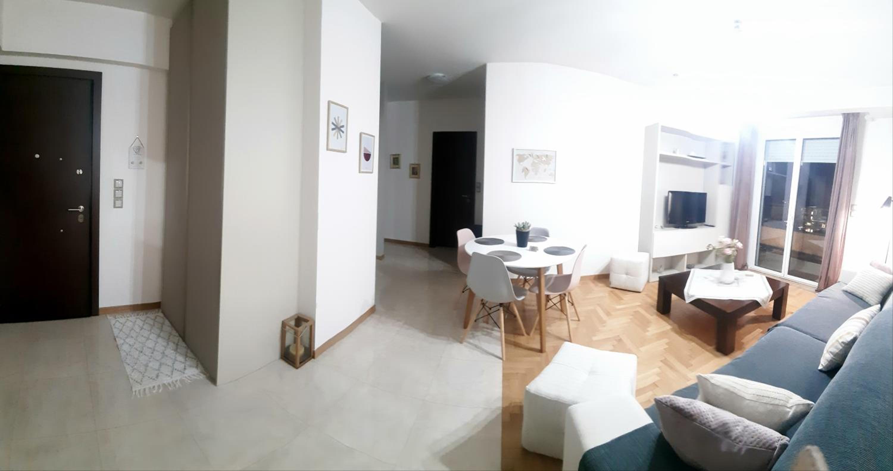 Apartment with Balcony