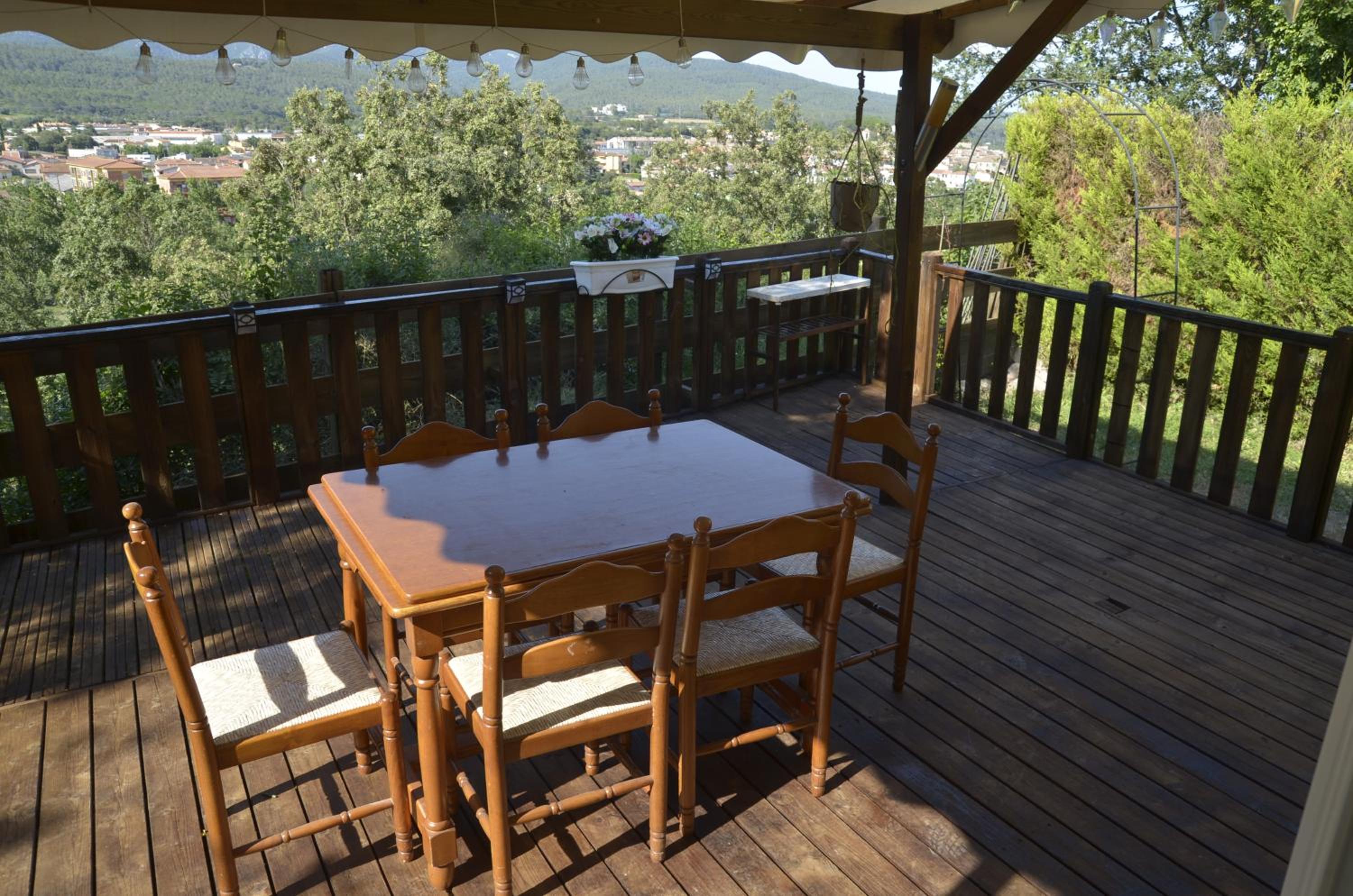 Deluxe Bungalow with Garden View photo 3