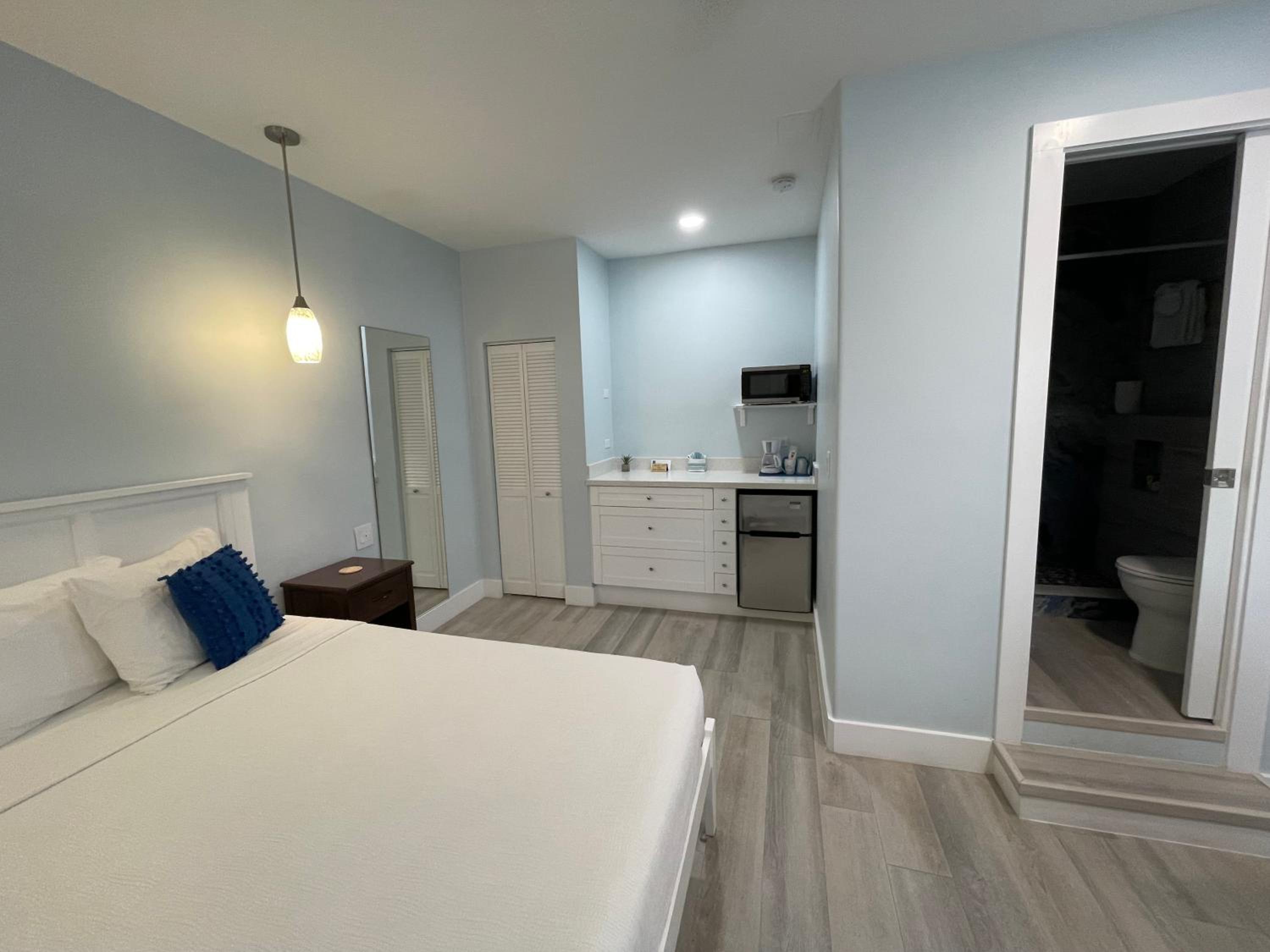 Deluxe Queen Room - Photo 4