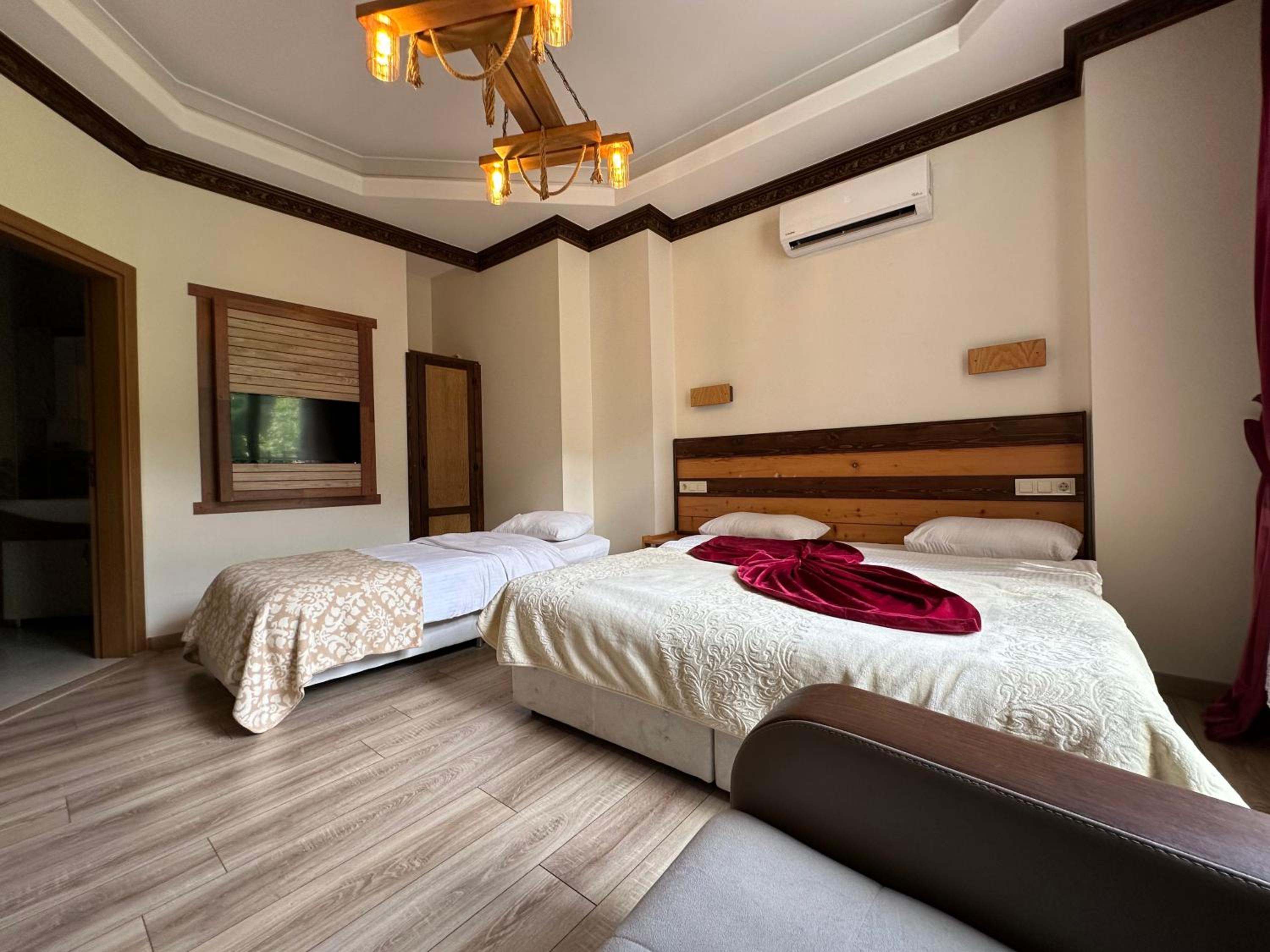 Standard Triple Room photo 3