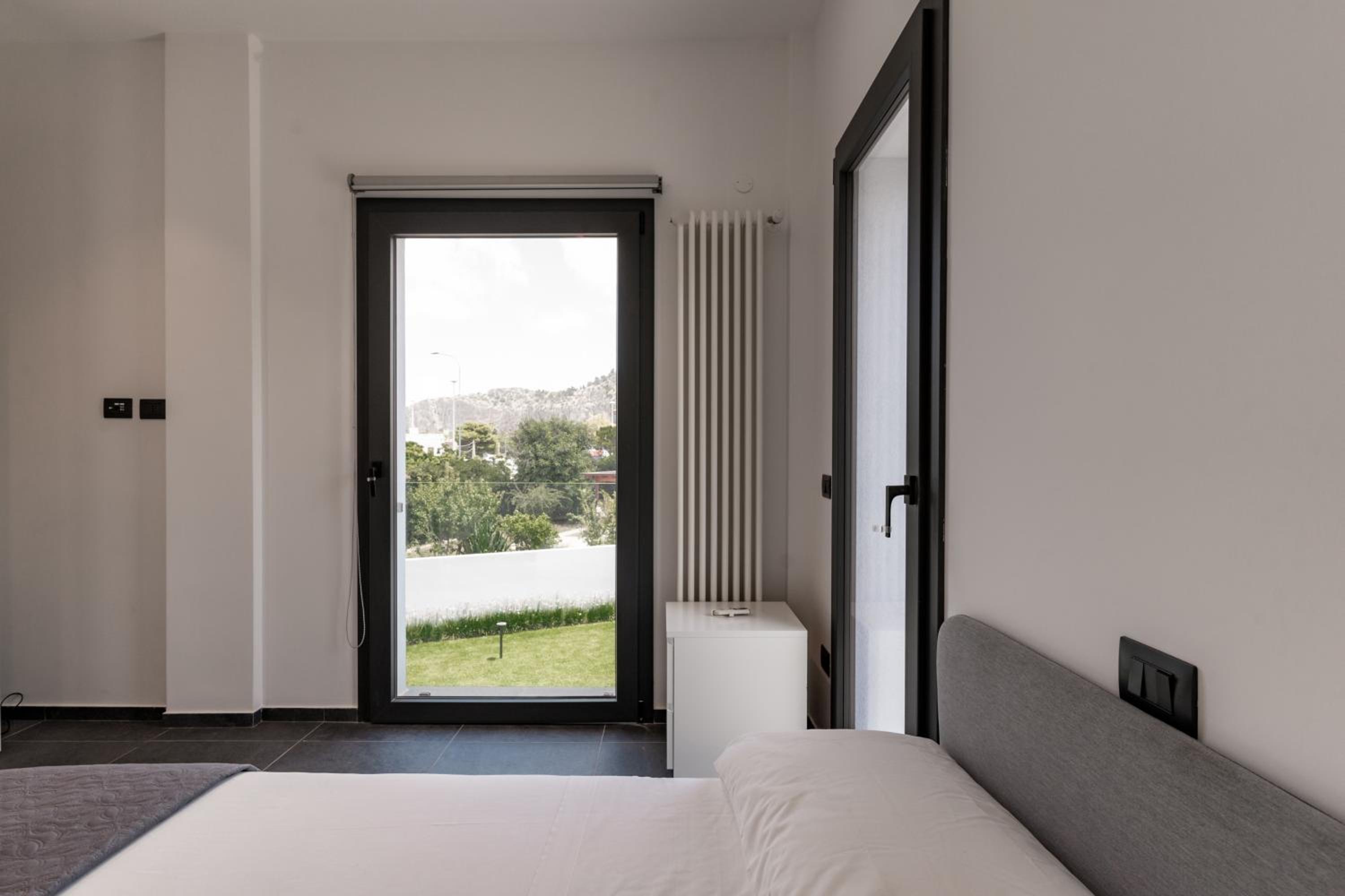 Three-Bedroom Villa photo 3