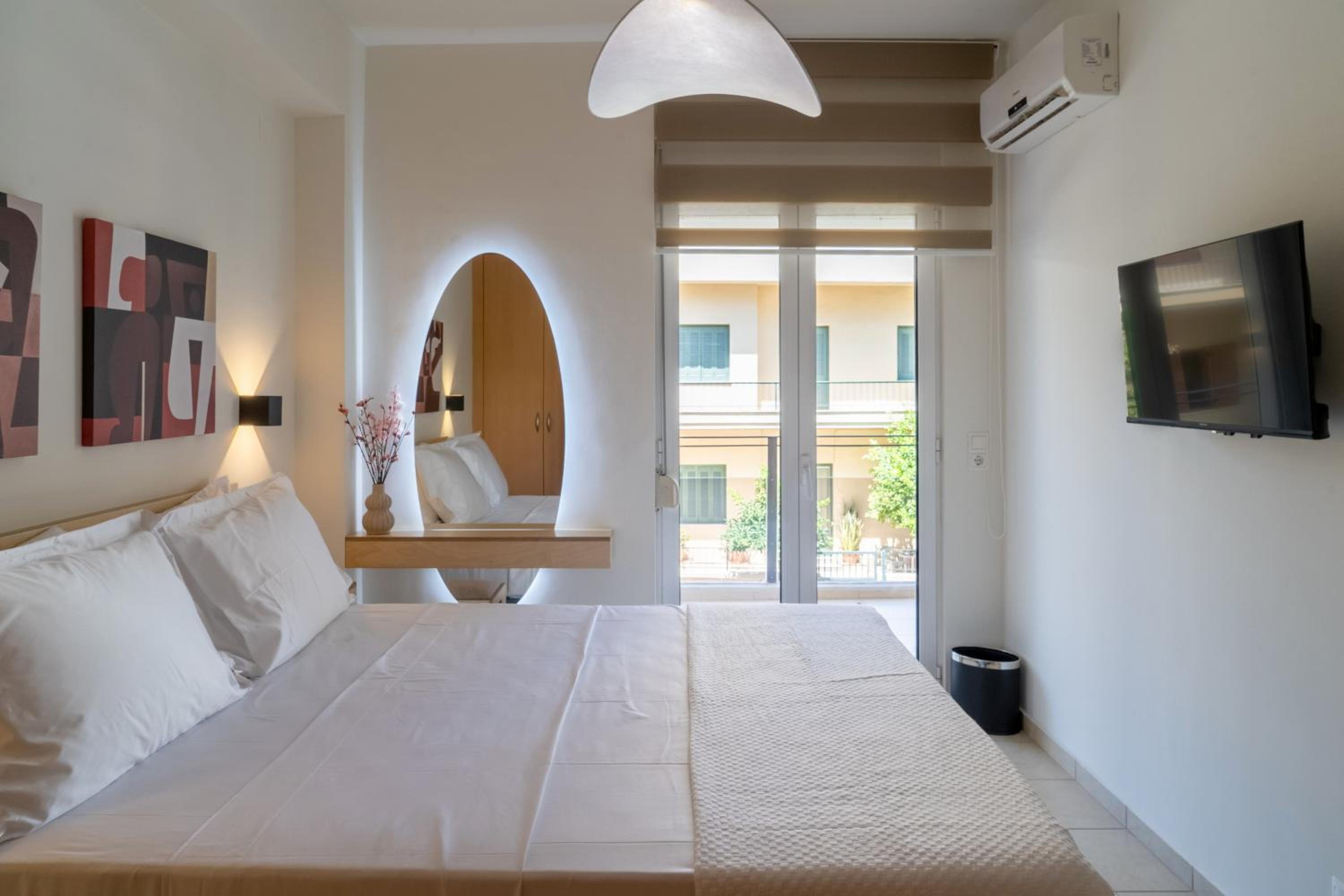 One-Bedroom Apartment with Balcony