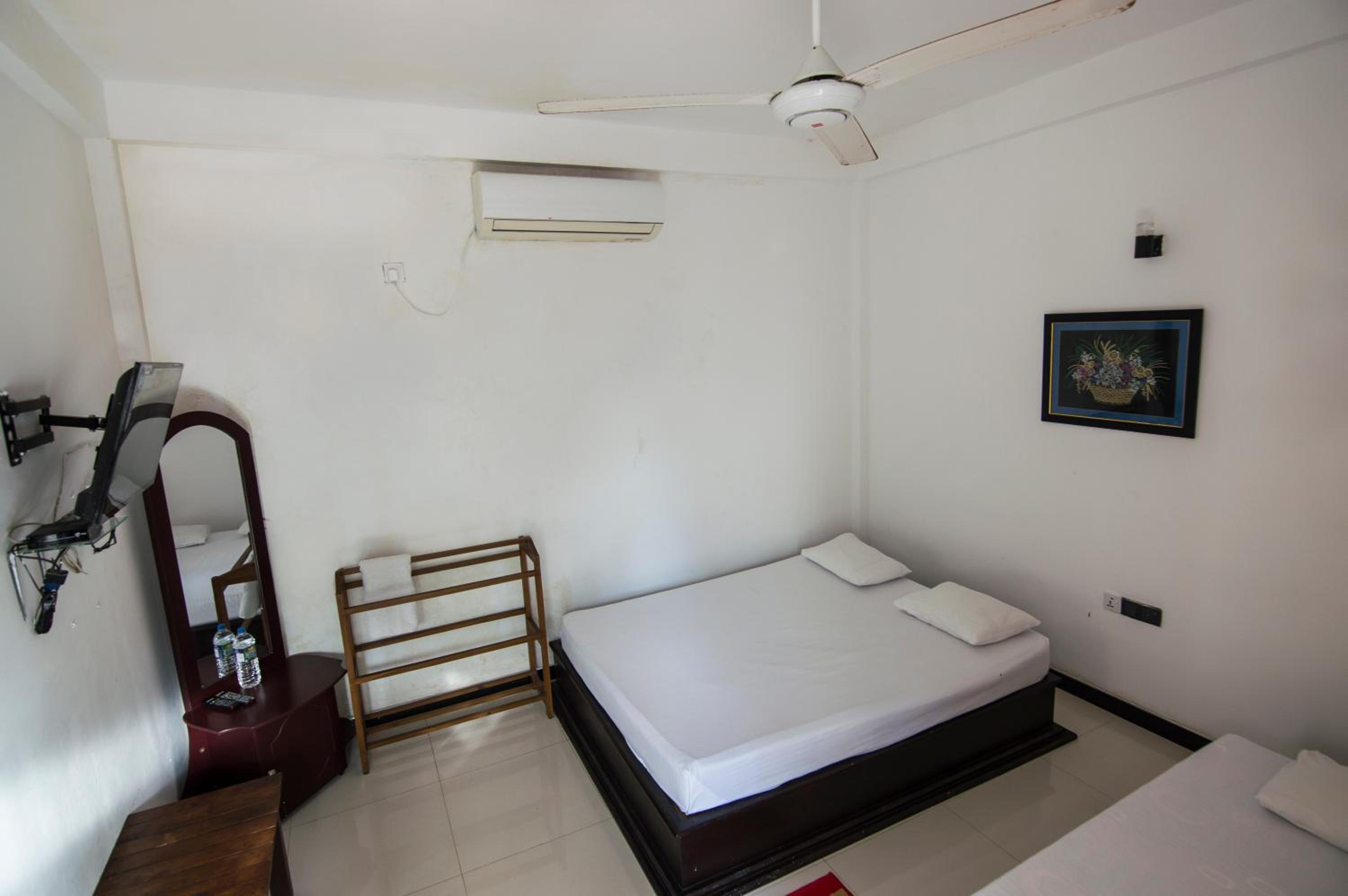 Deluxe Double or Twin Room with Garden View