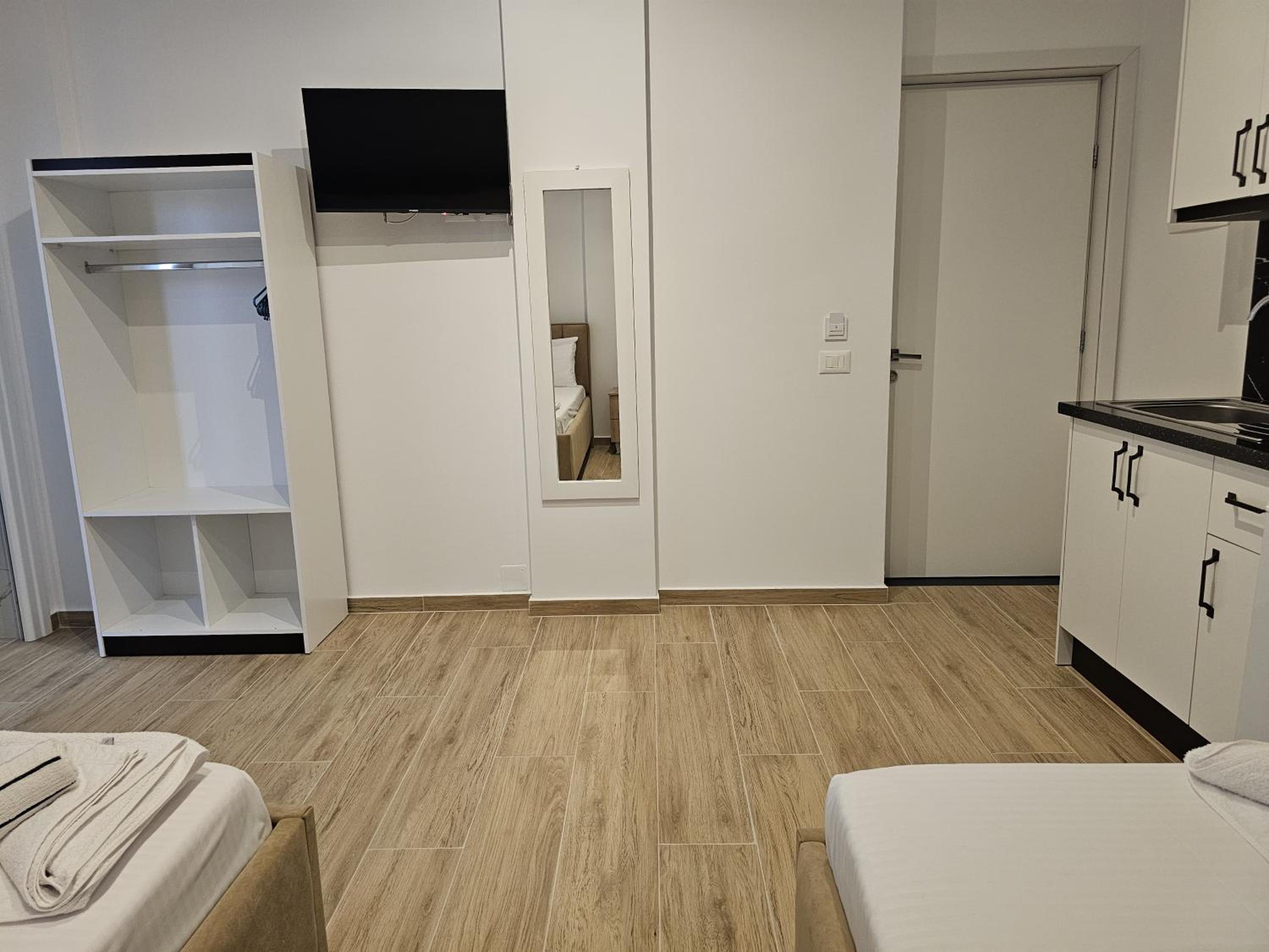 Deluxe Triple Room photo 3