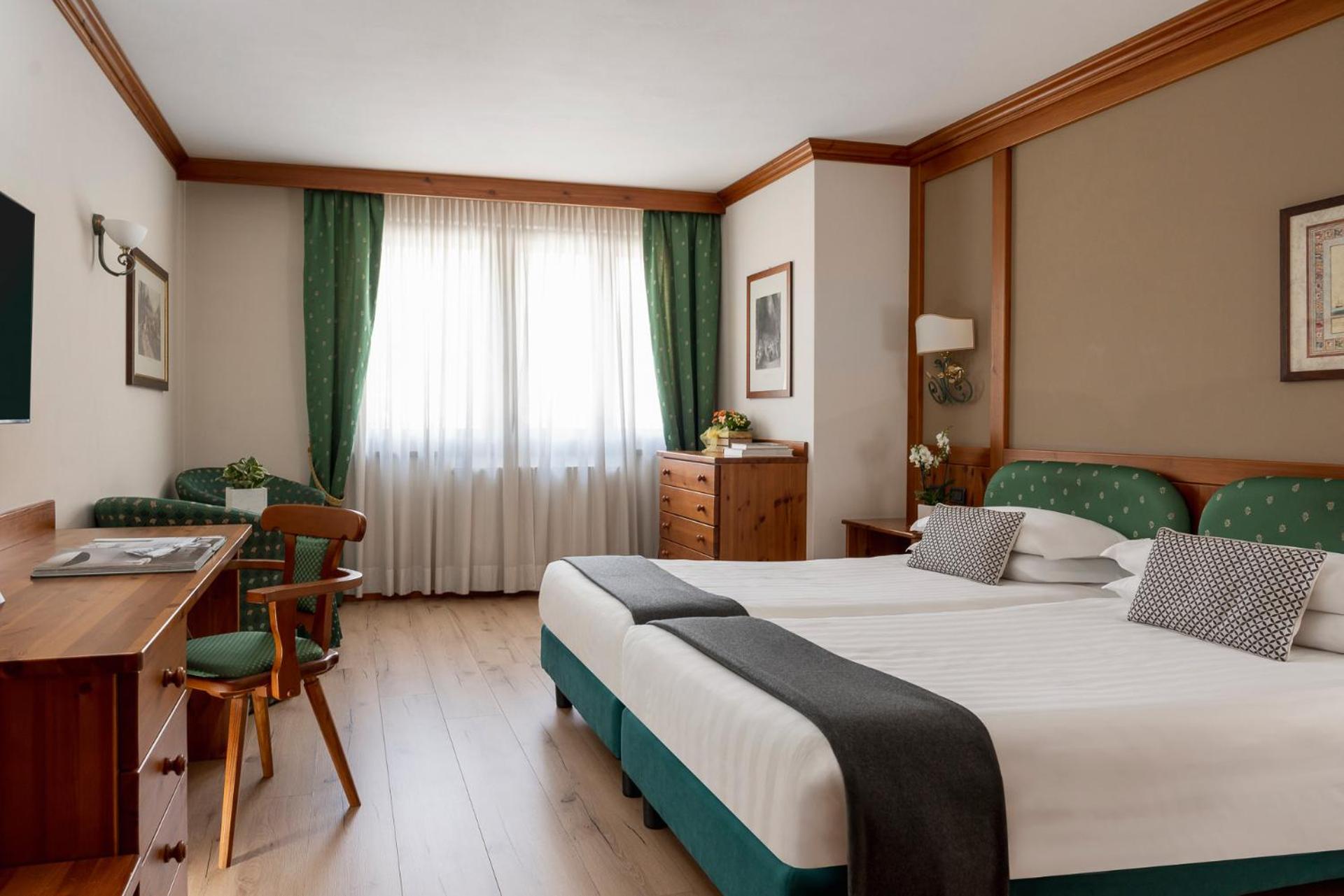 Deluxe Double Room - Photo 4
