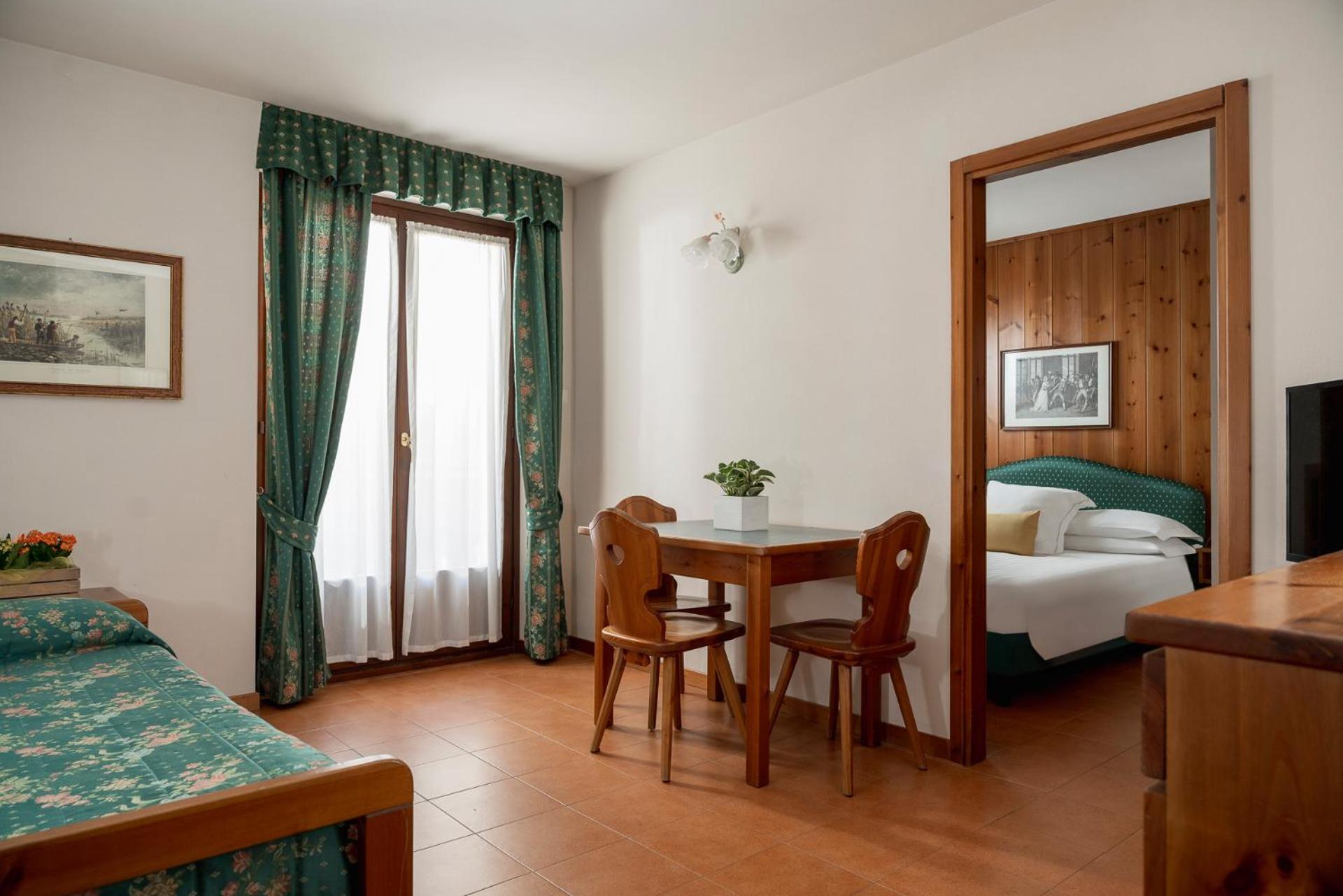 Superior Double Room - Photo 3