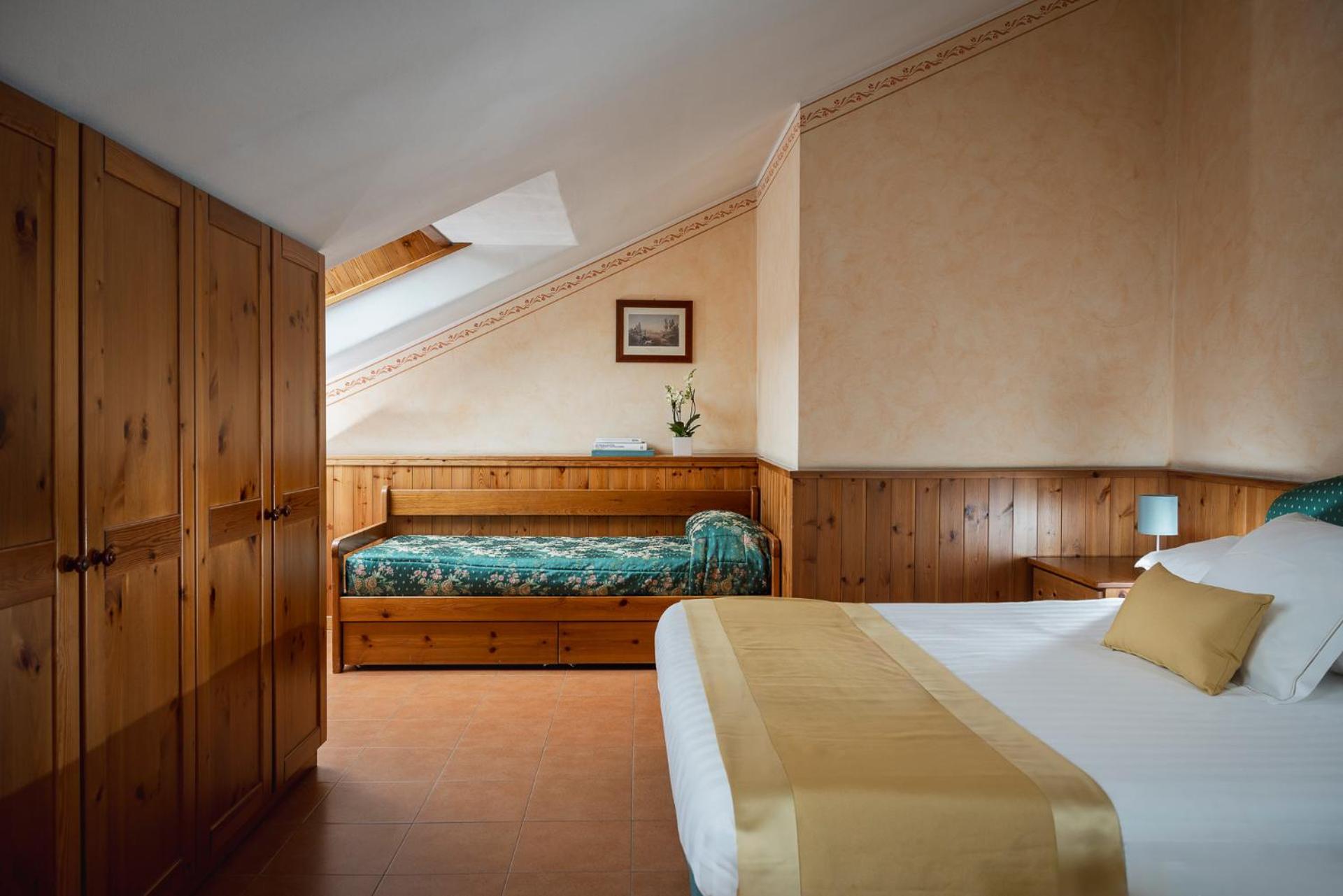 Superior Double Room - Photo 1