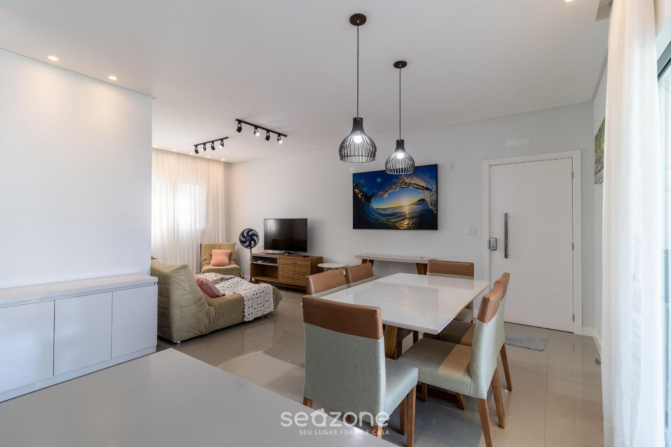 Apartment photo 2