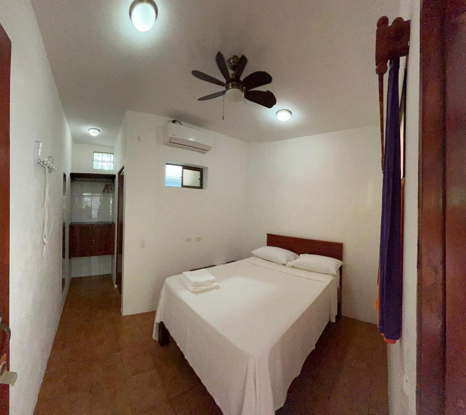 Double Room With Private Bathroom photo 2