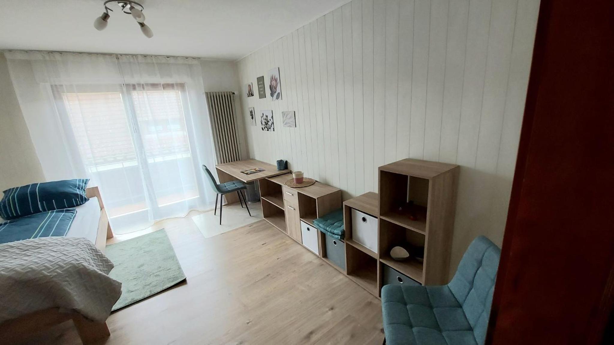 Three-Bedroom House photo 3