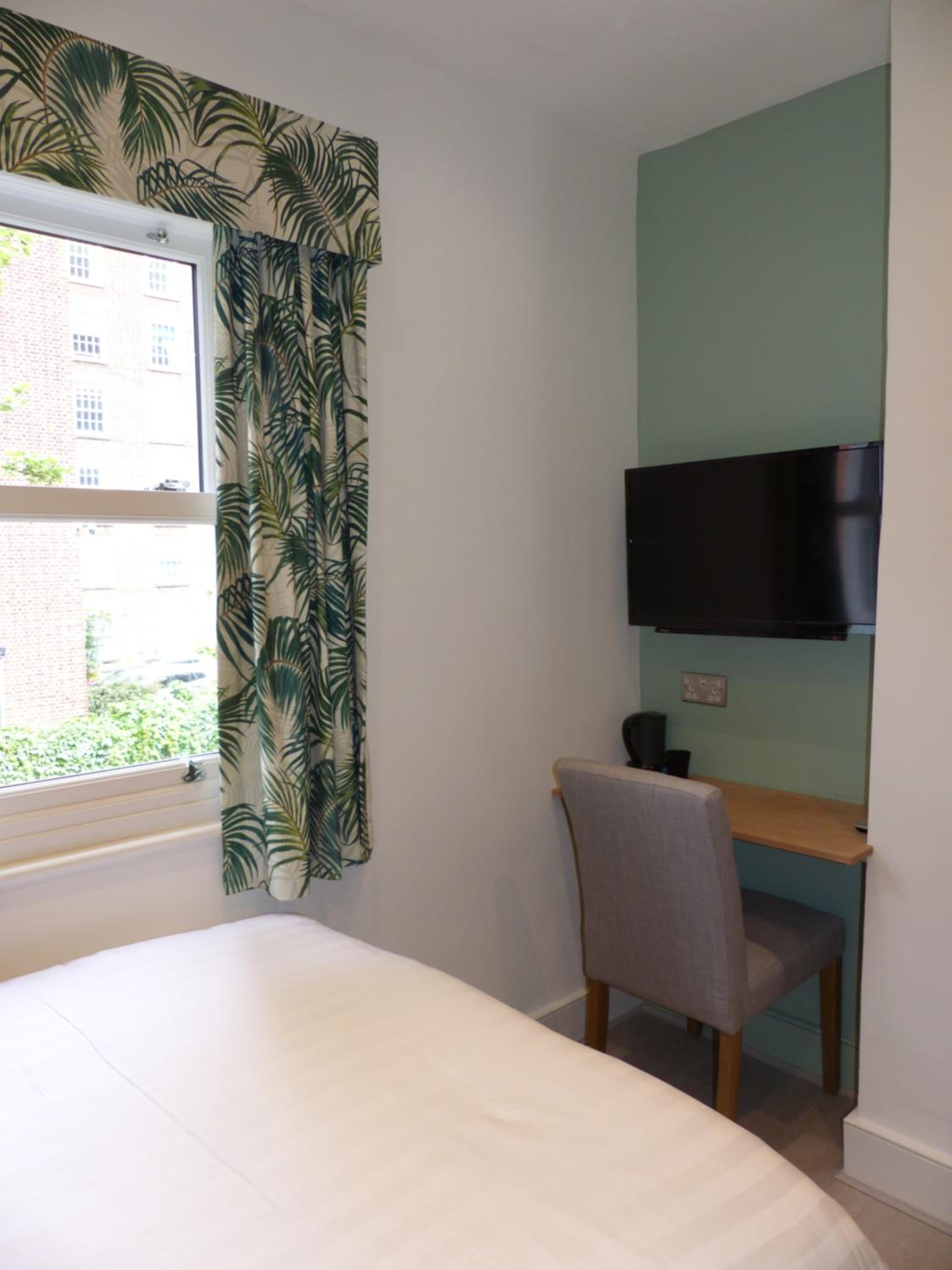 Deluxe Single Room photo 2