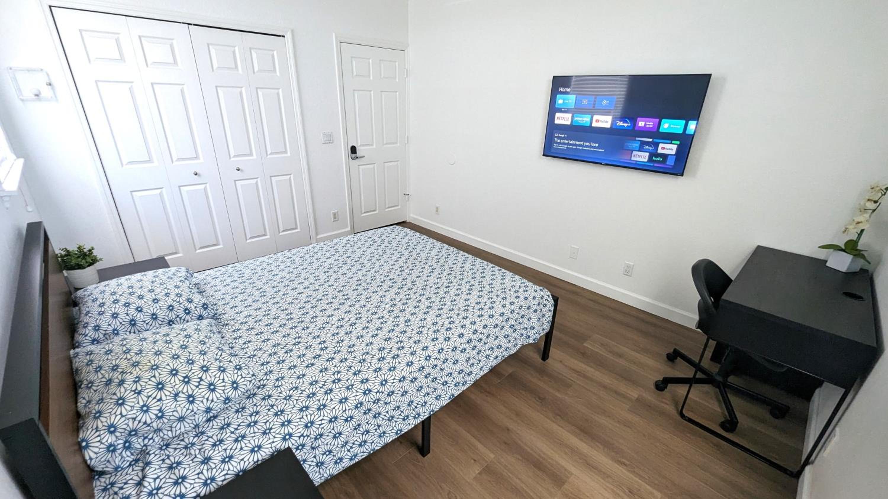 Superior Queen Room