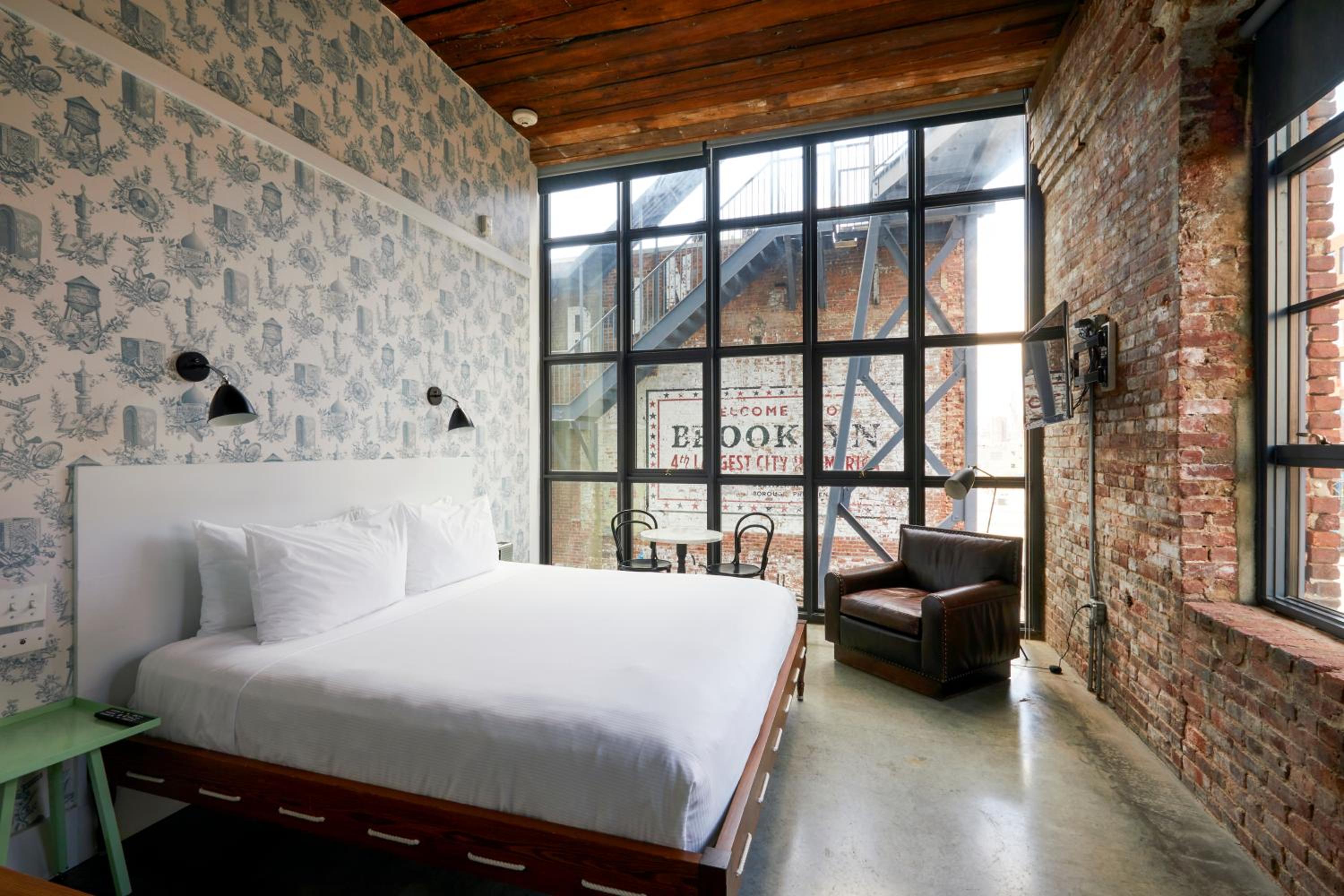 Brooklyn King Room - Photo 1