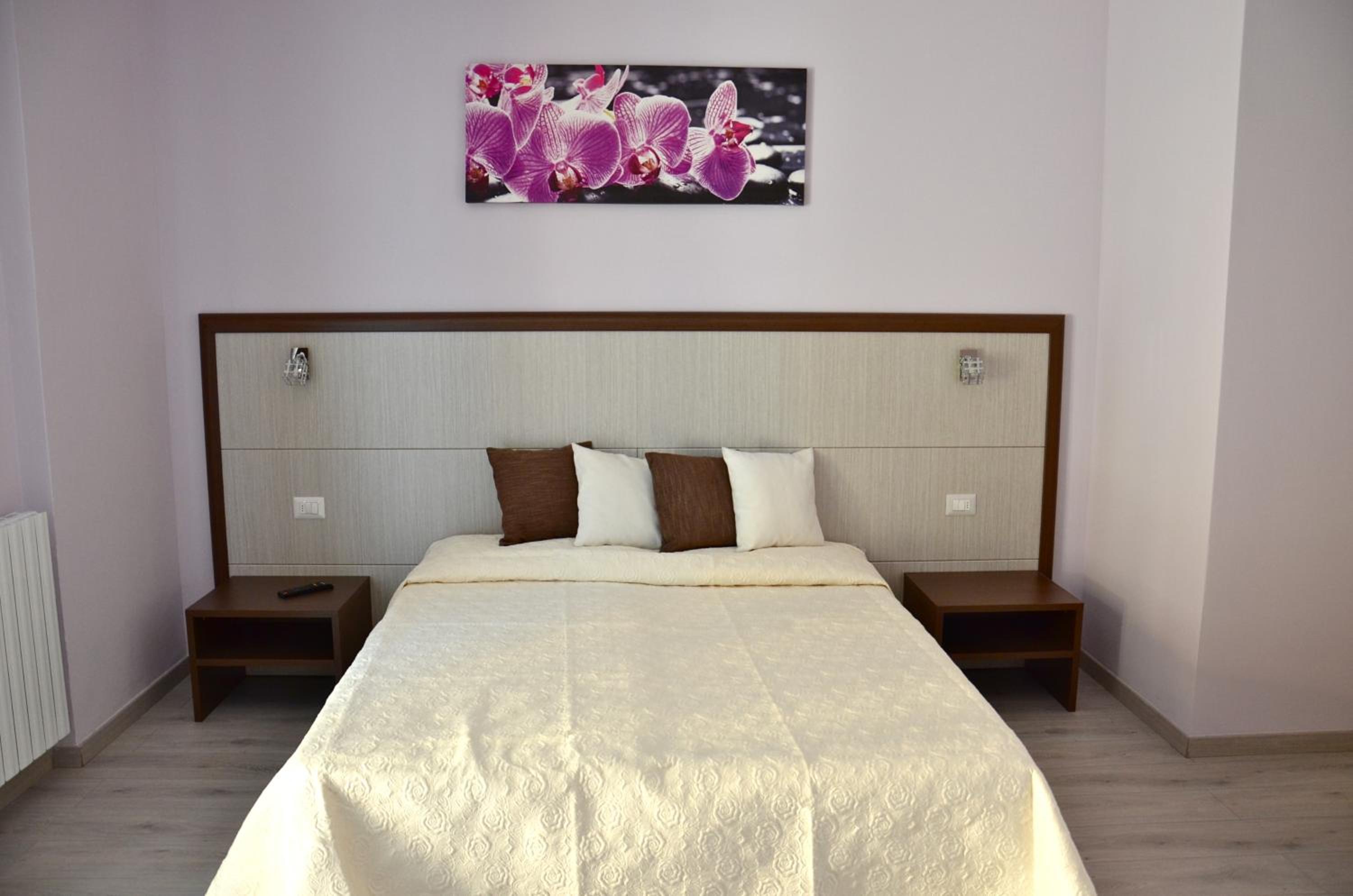 Double or Twin Room photo 3