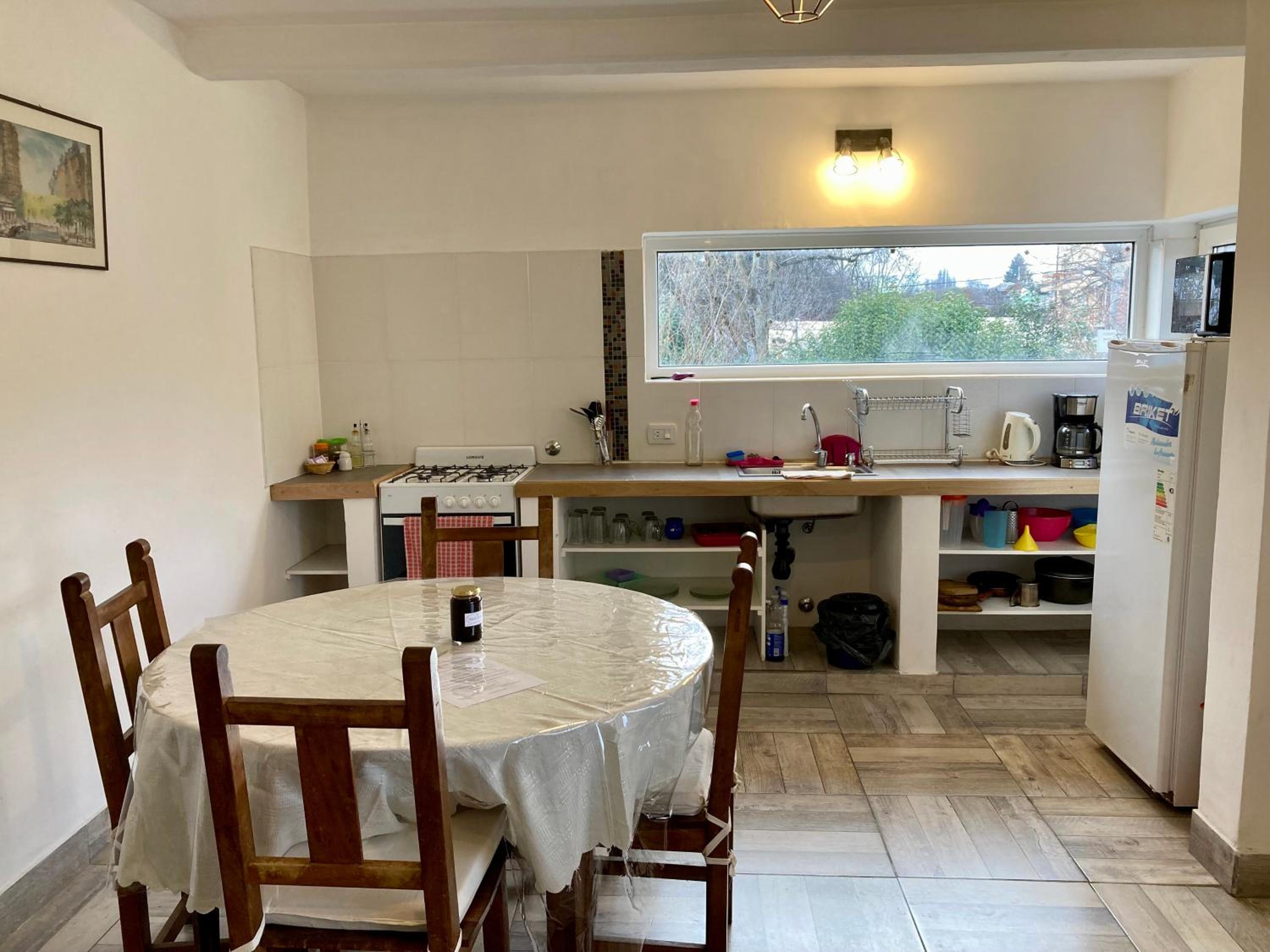 Two-Bedroom Apartment with Mountain View photo 2
