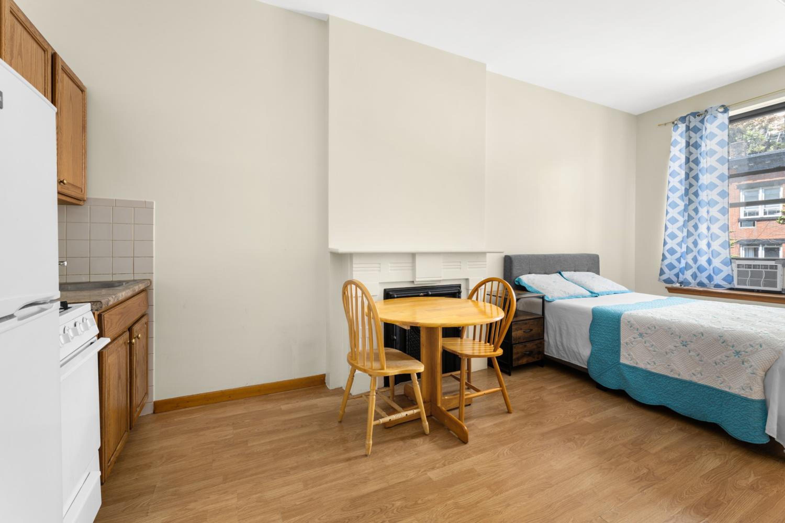 Budget Single Room photo 2