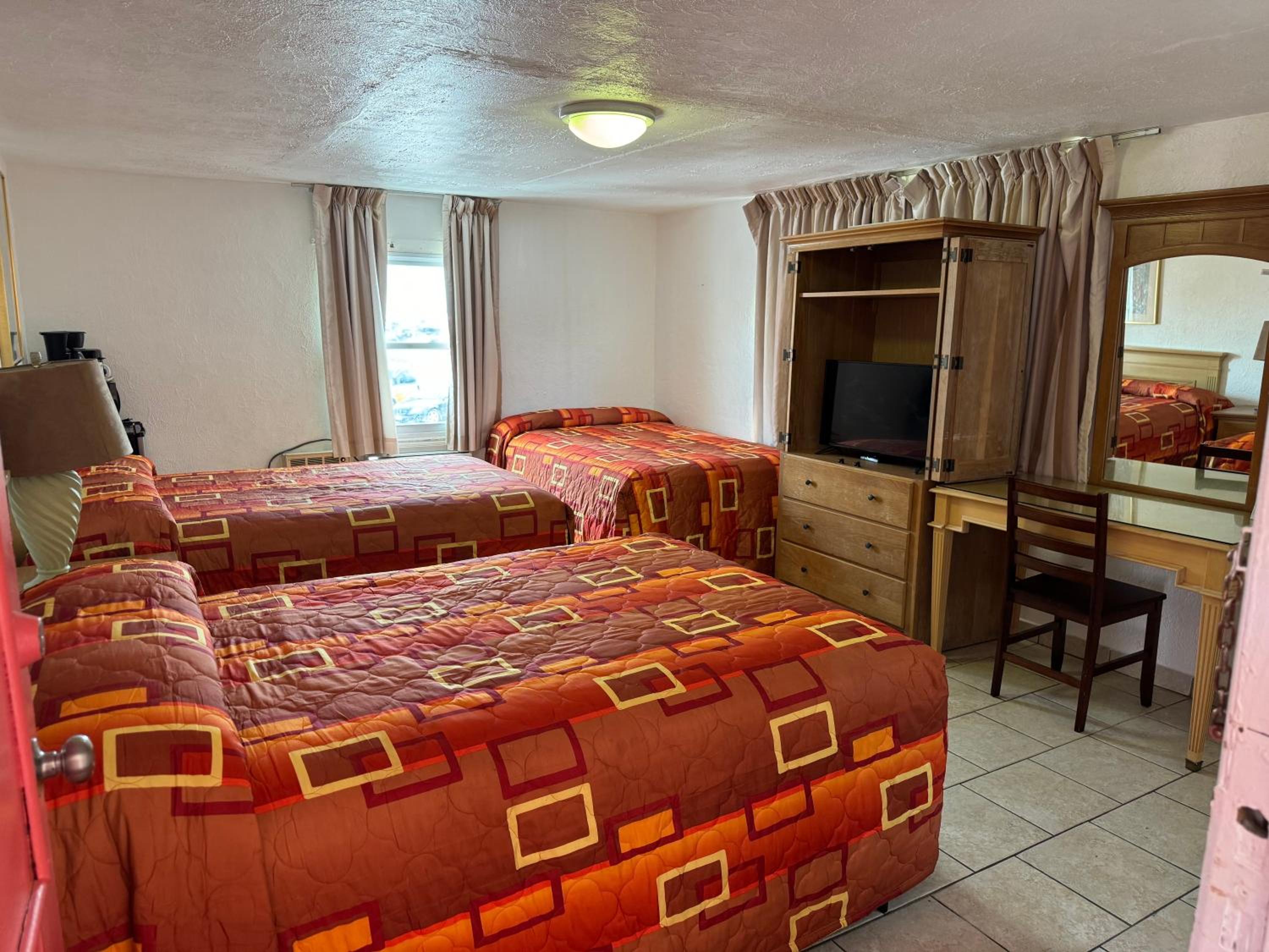 Triple Room - Photo 3