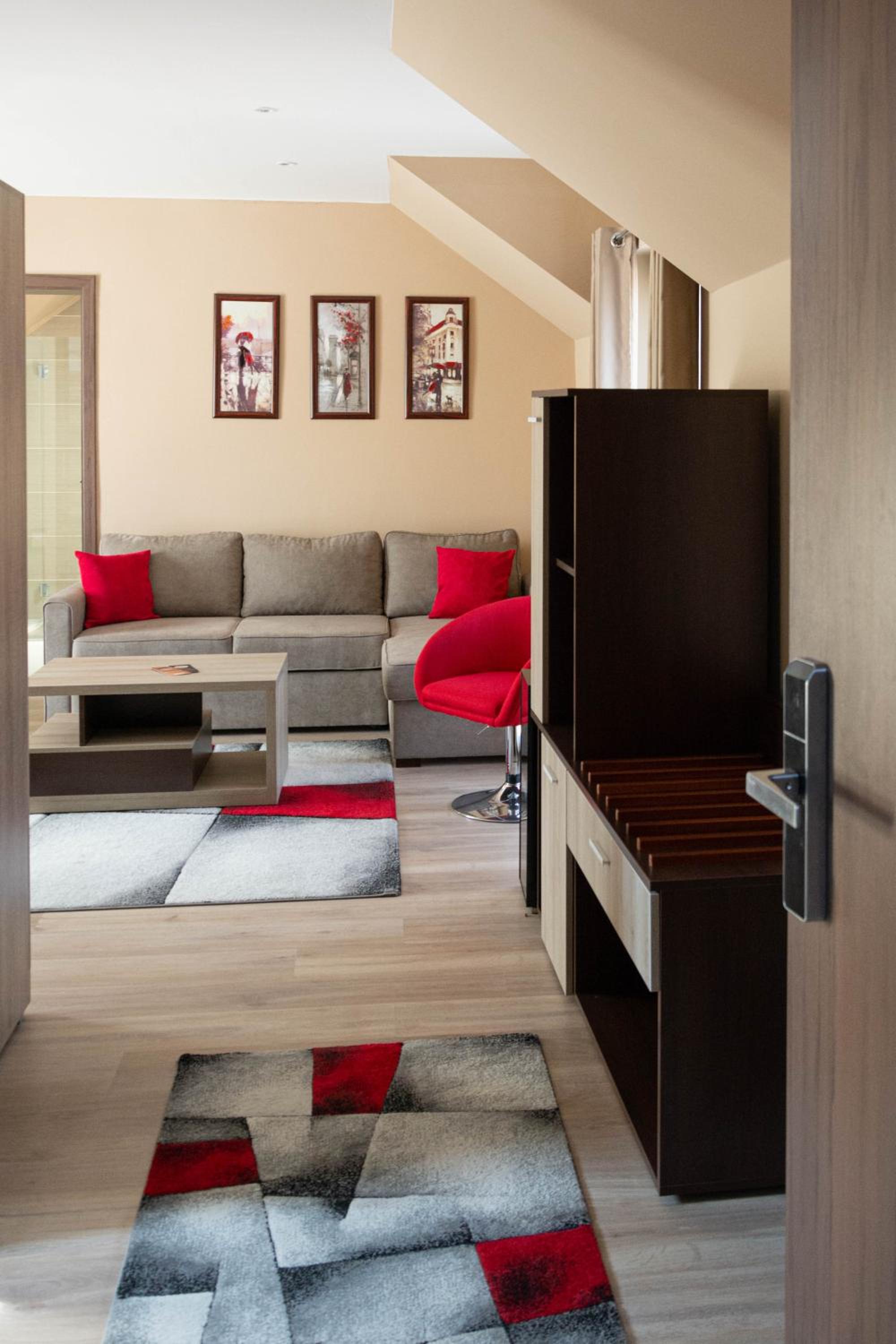 Two-Bedroom Apartment - Photo 1