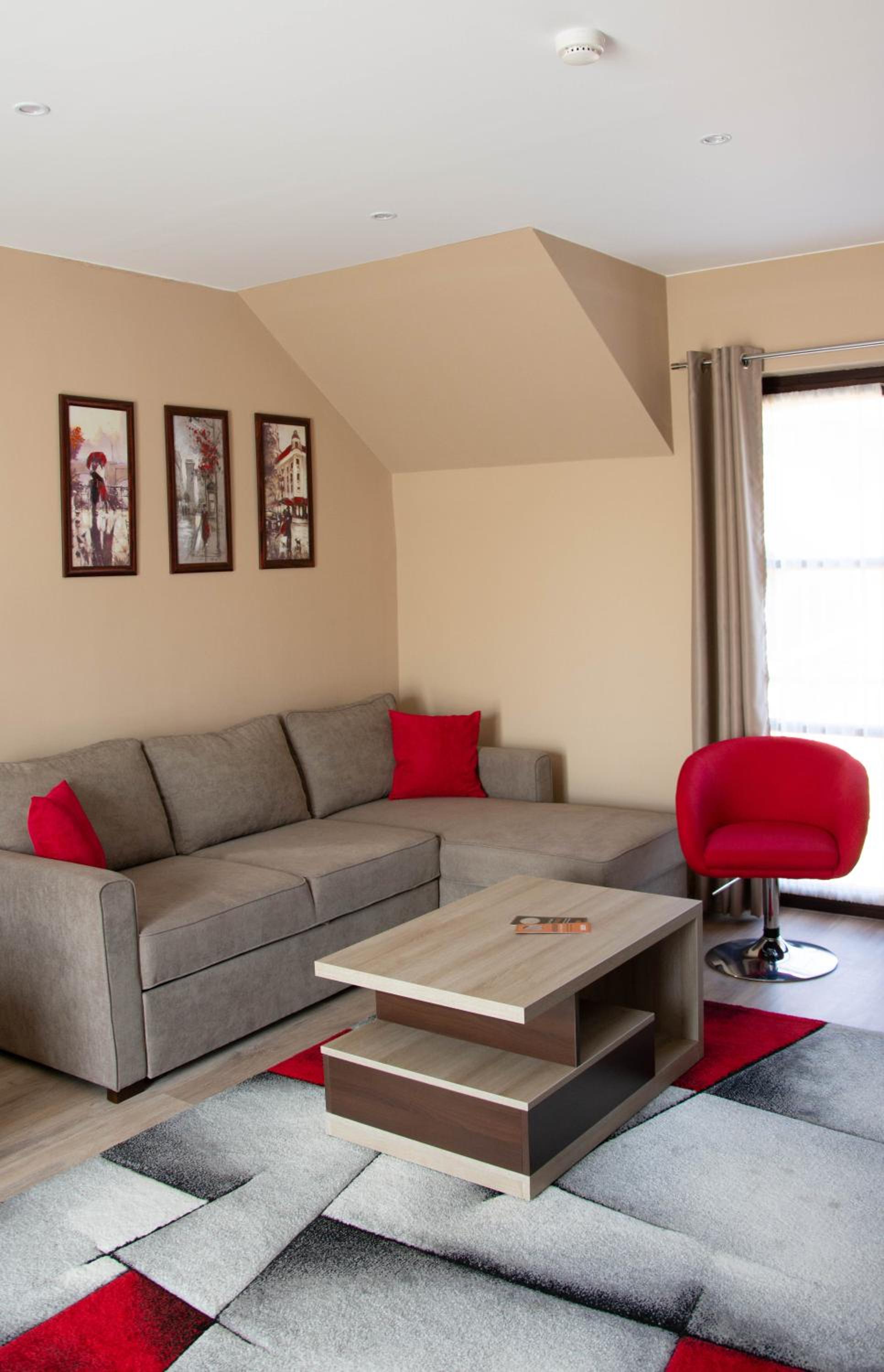 Two-Bedroom Apartment - Photo 6