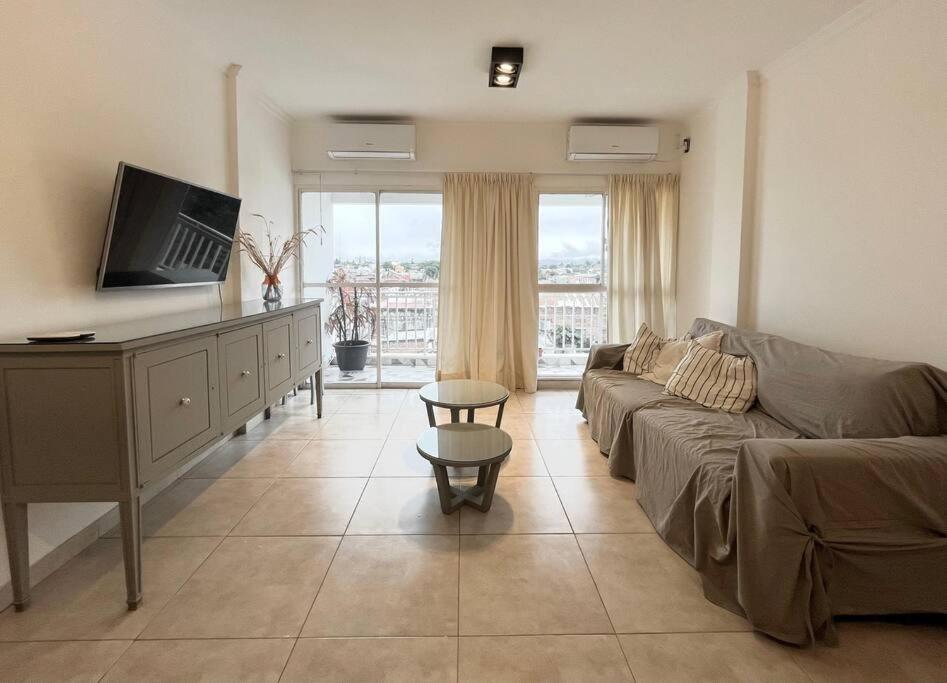 Three-Bedroom Apartment photo 1