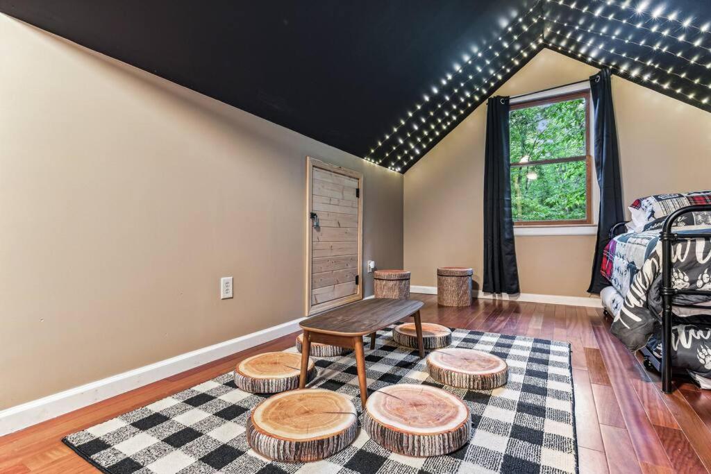 Four-Bedroom House photo 1