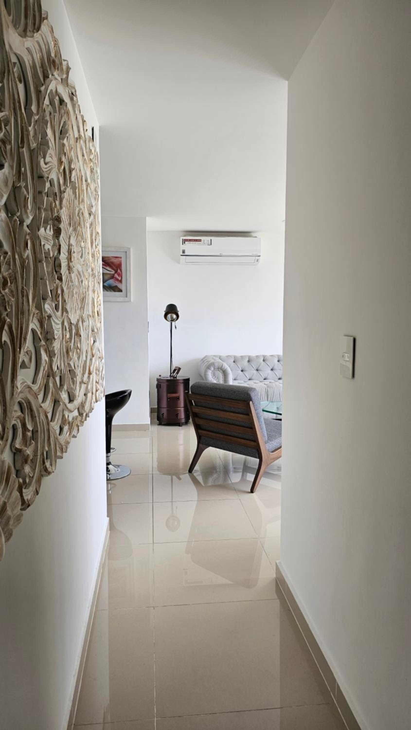 Three-Bedroom Apartment photo 2