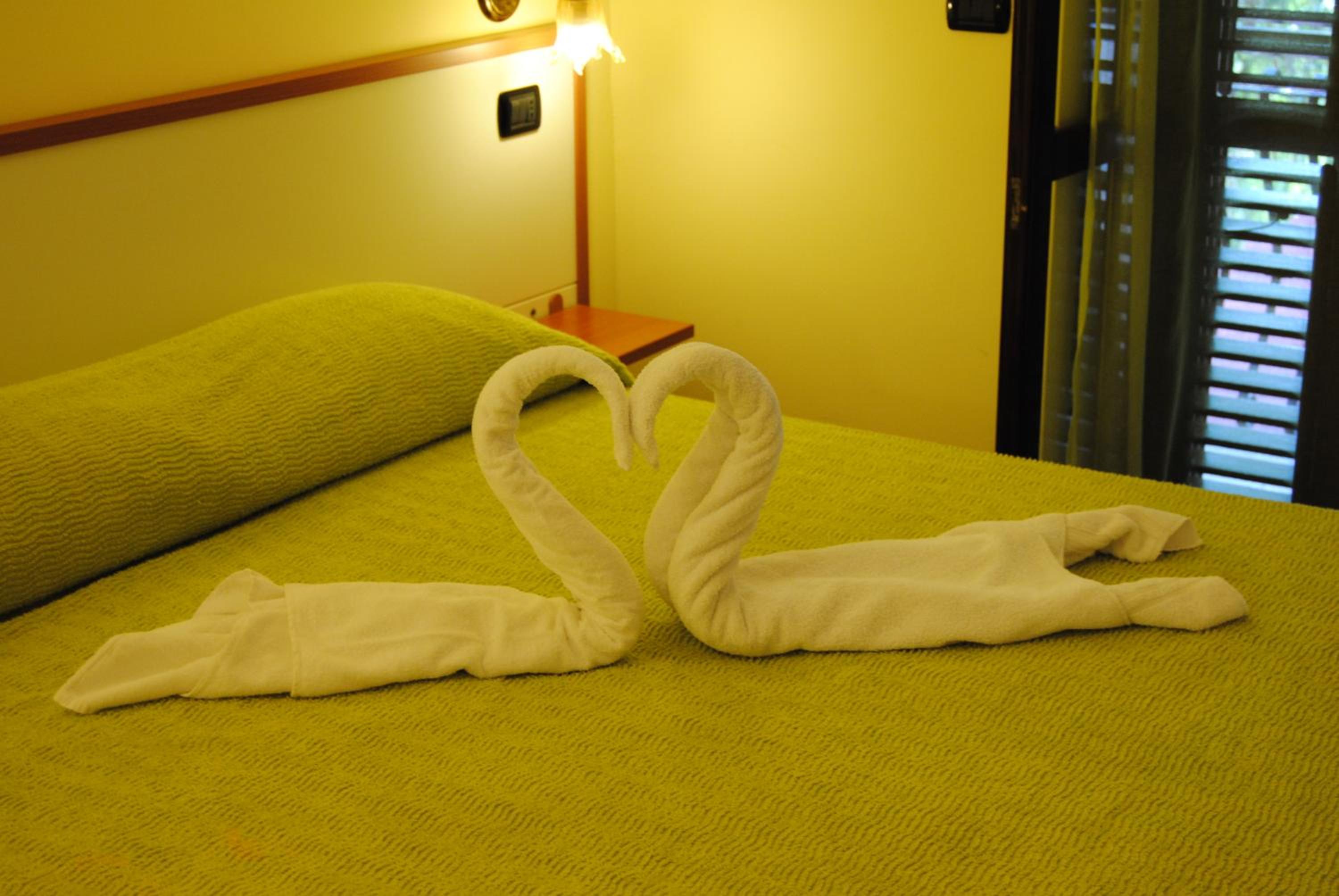 Standard One-Bedroom Apartment (2 Adults) photo 1