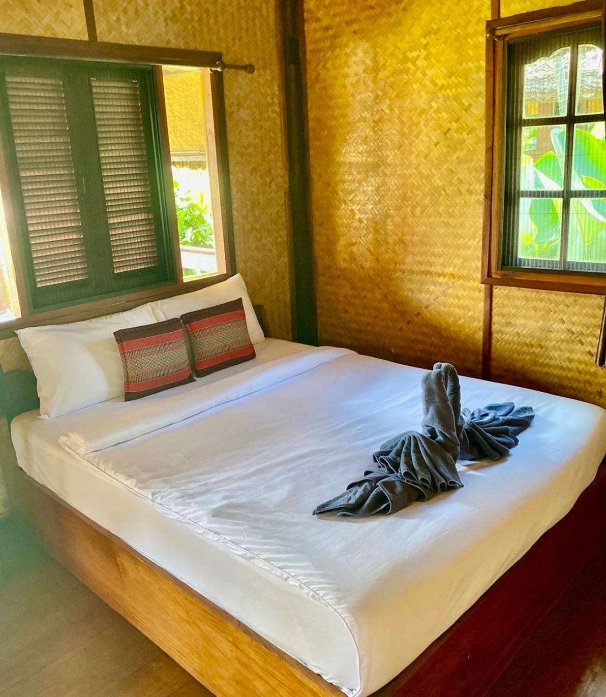Standard Bungalow with Fan photo 1