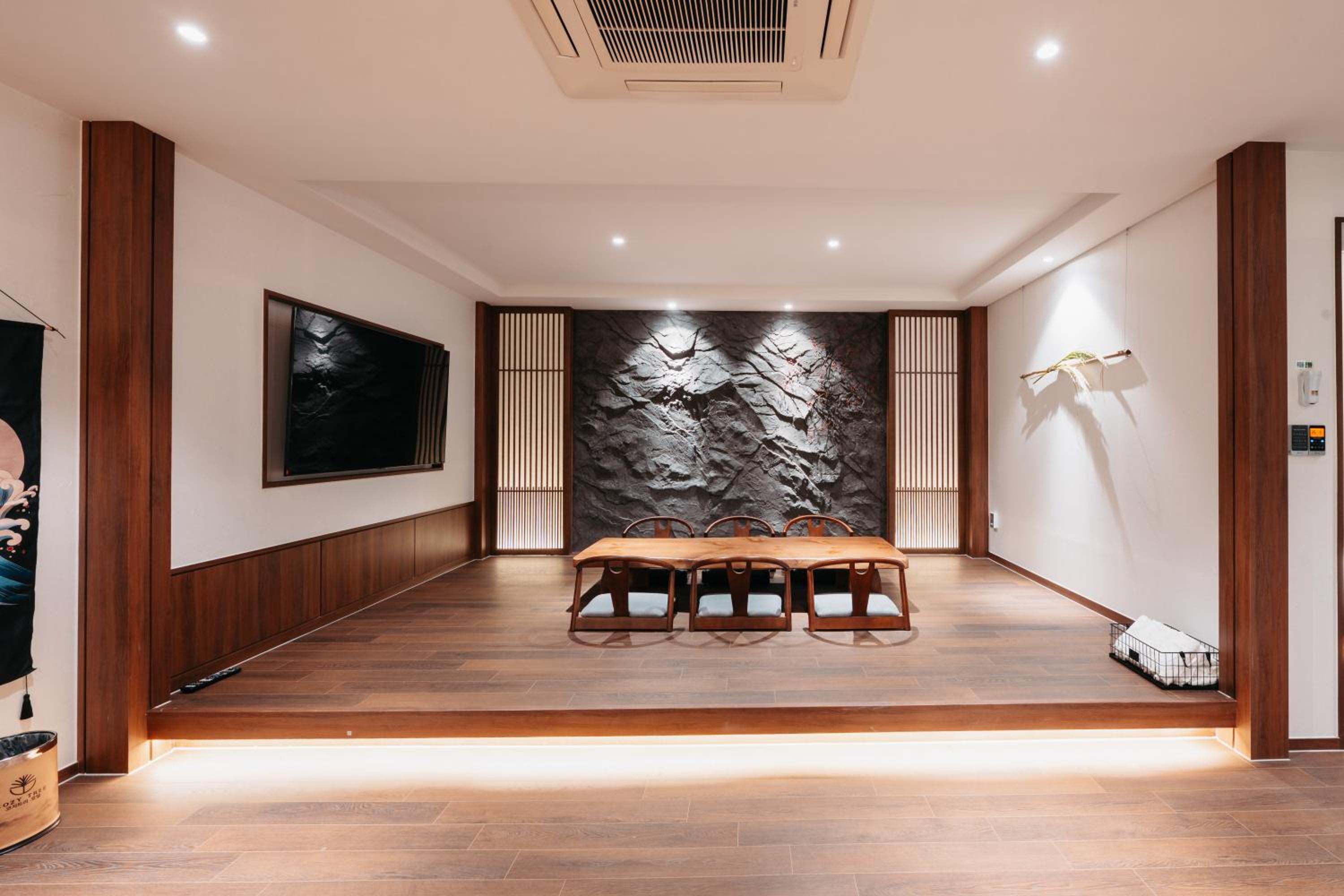Ryokan Penthhouse - Photo 1
