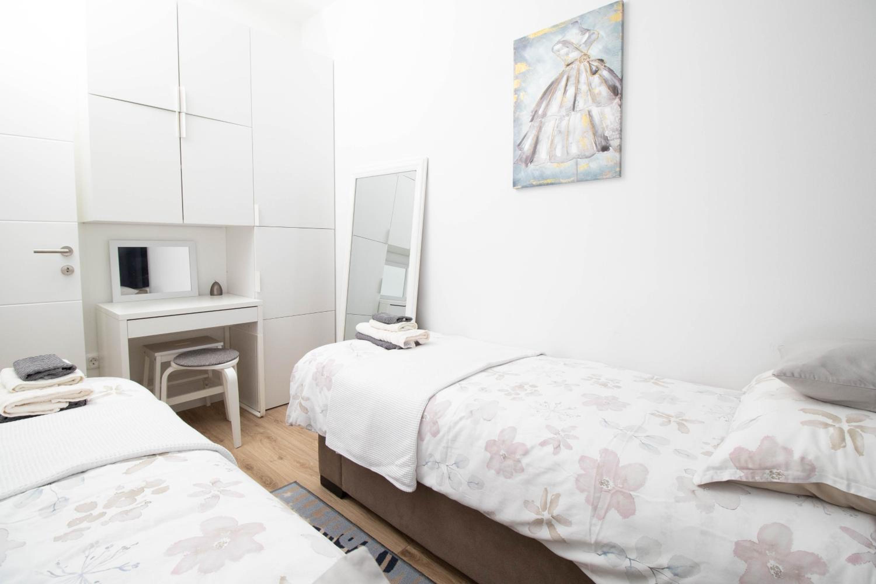 Two-Bedroom Apartment photo 2