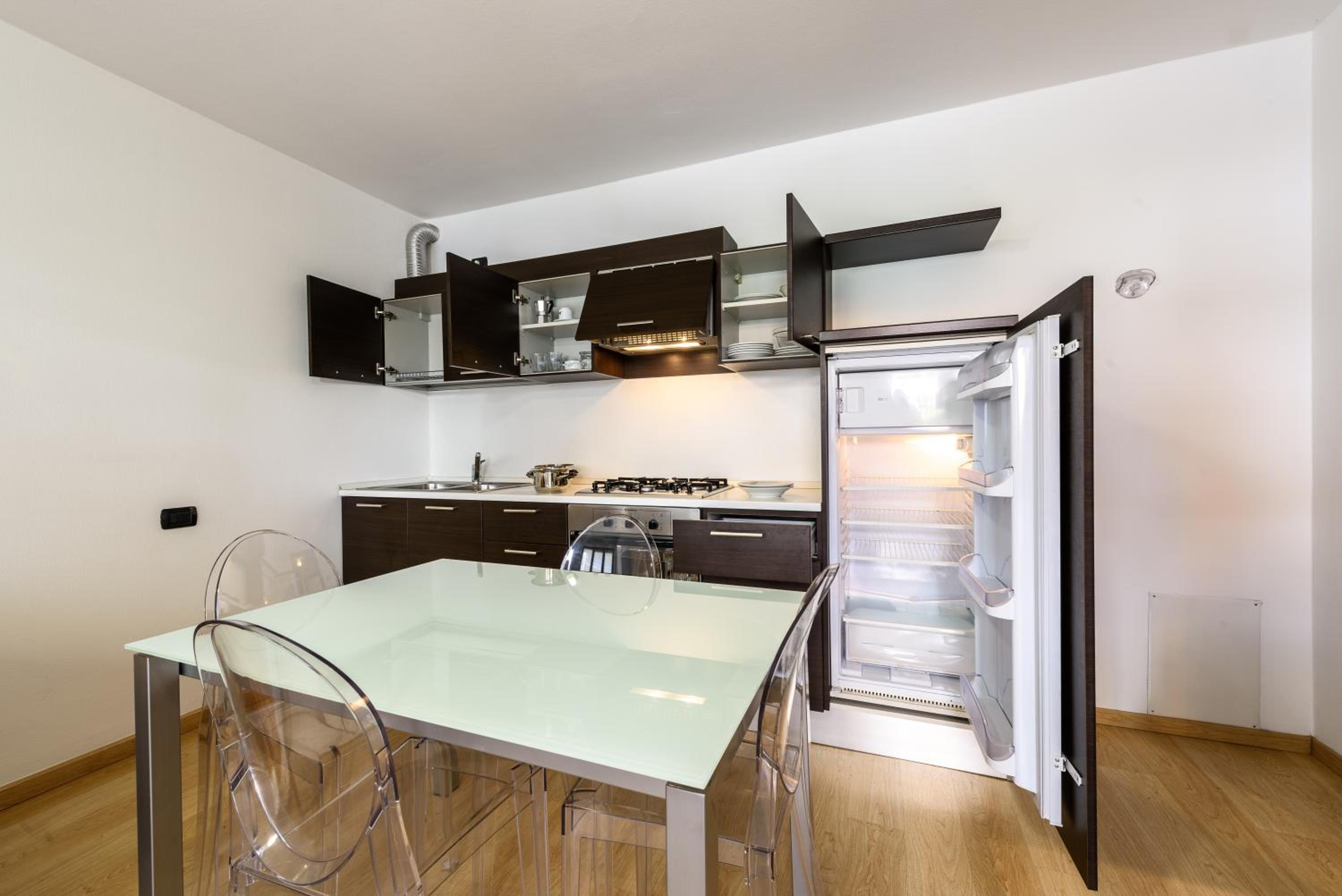 Triple Room with Balcony - Photo 4