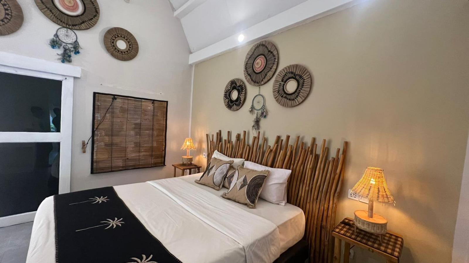 Deluxe Family Room - Photo 10
